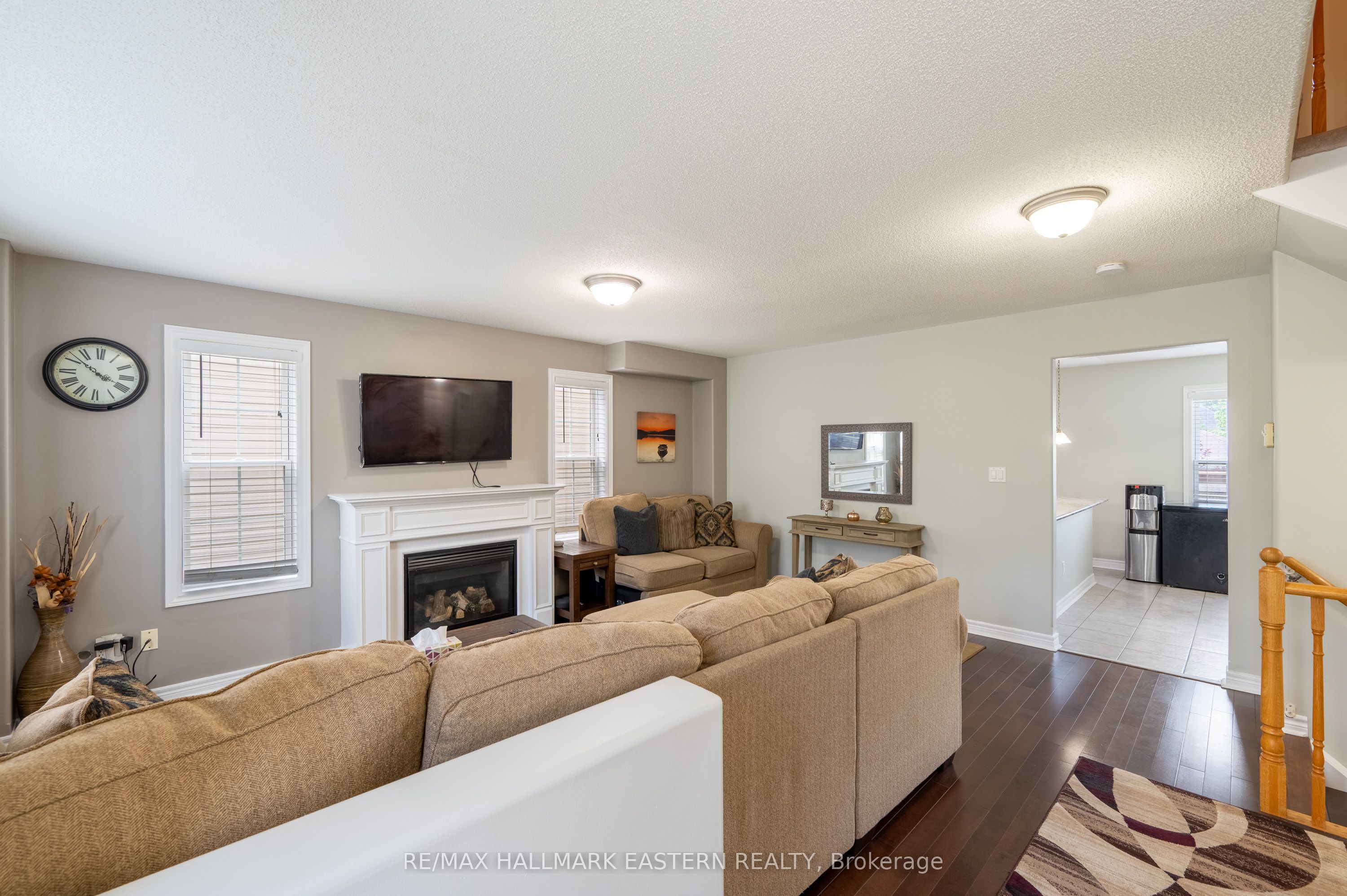 247 Bowen Drive Property Photo 9