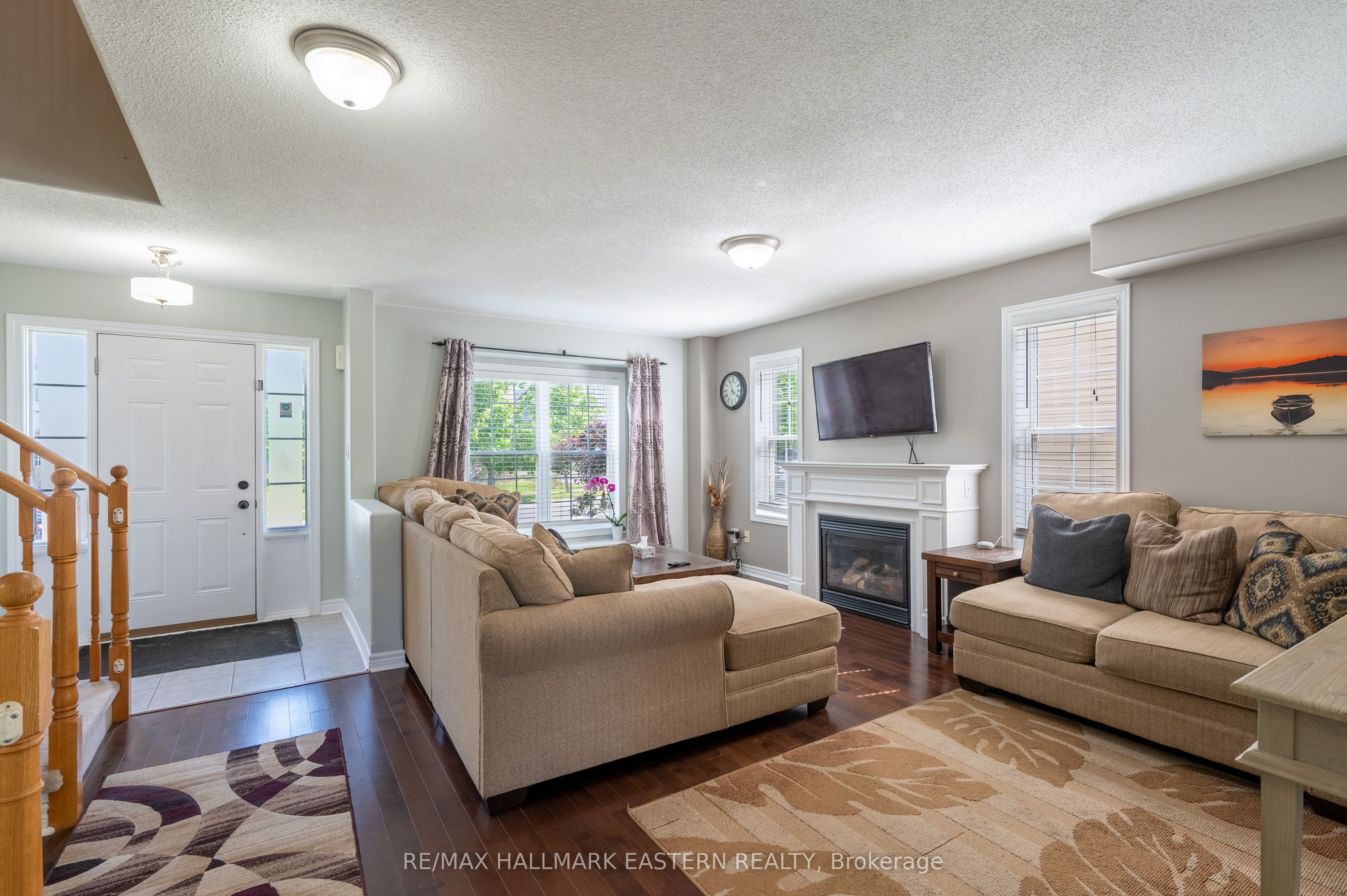 247 Bowen Drive Property Photo 10