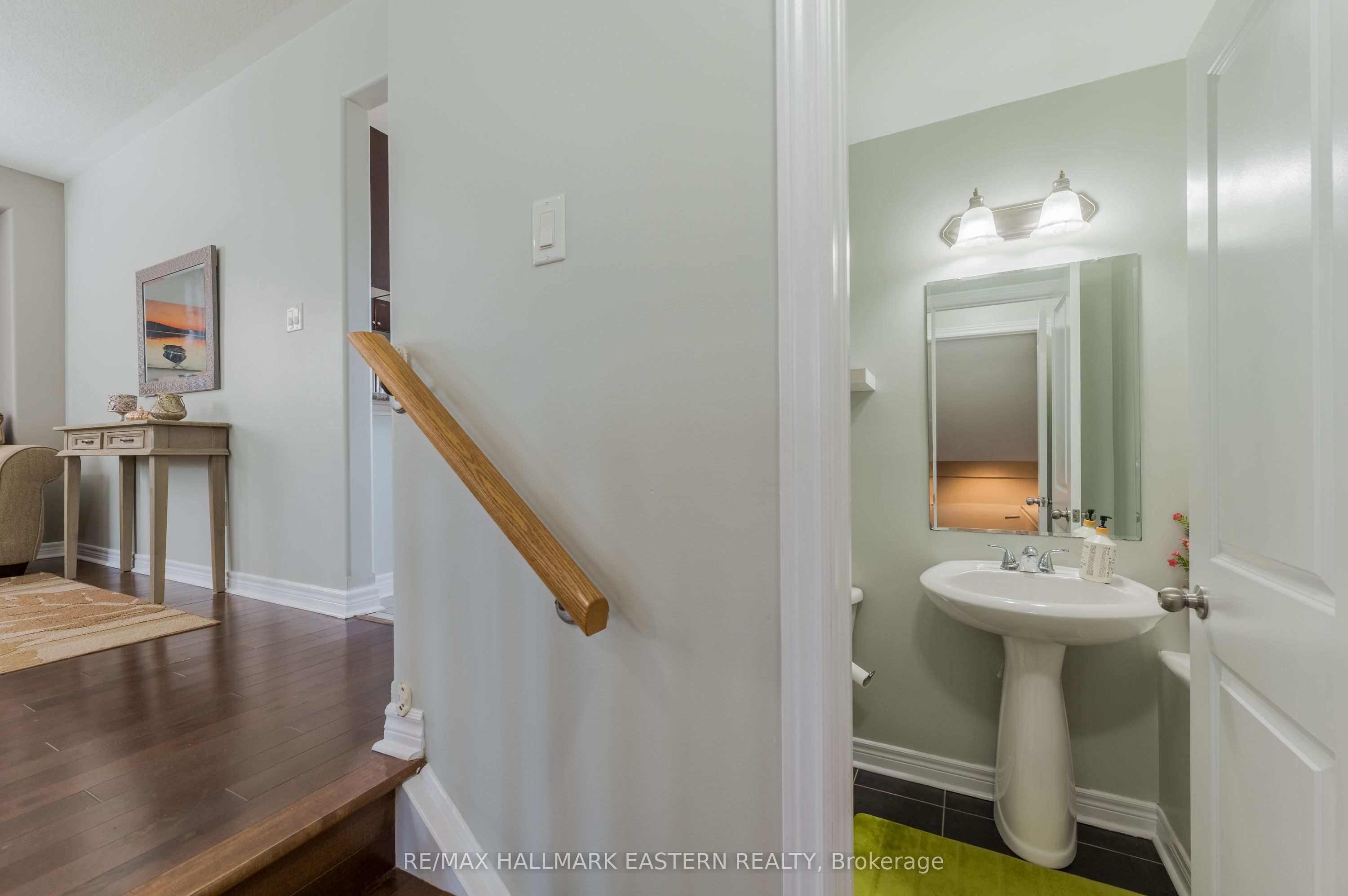 247 Bowen Drive Property Photo 12