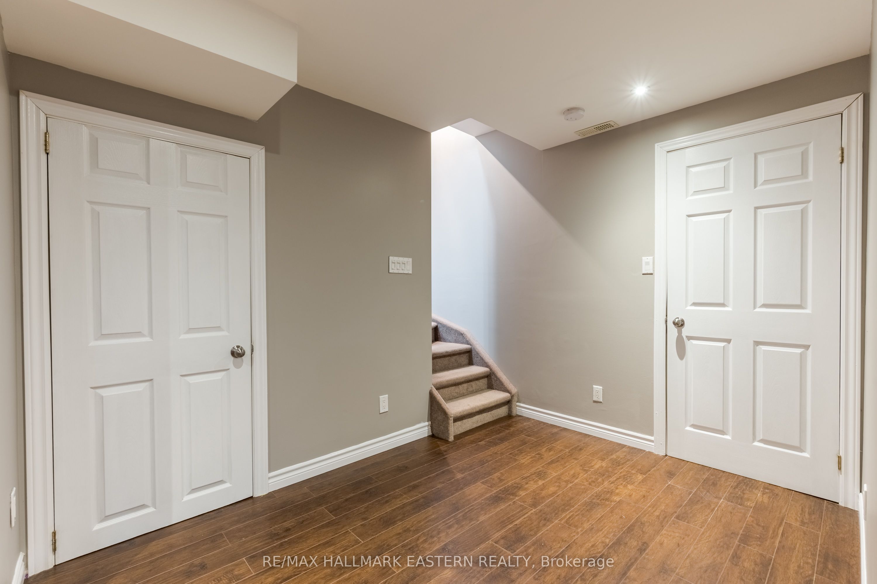 247 Bowen Drive Property Photo 33