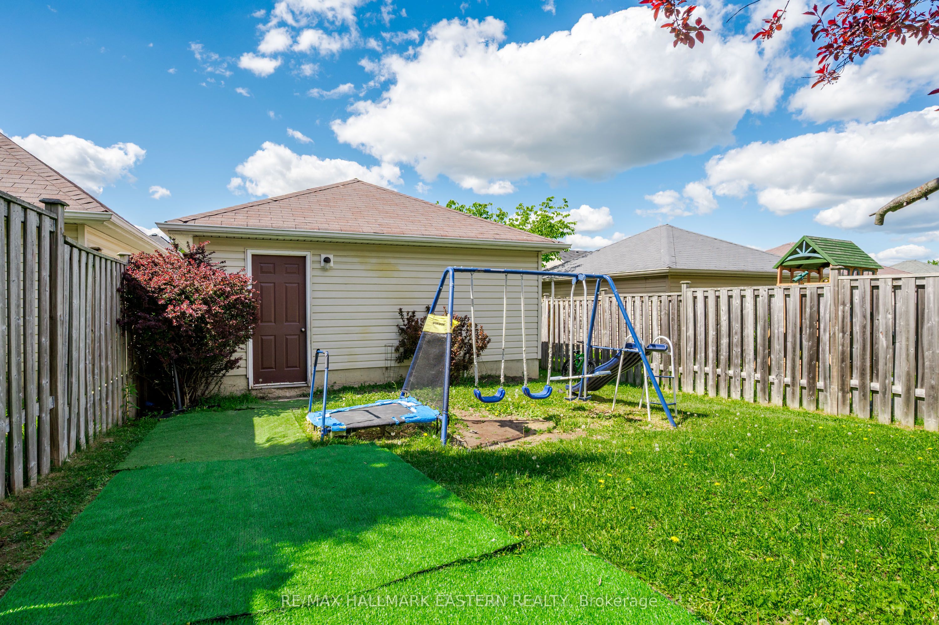 247 Bowen Drive Property Photo 42