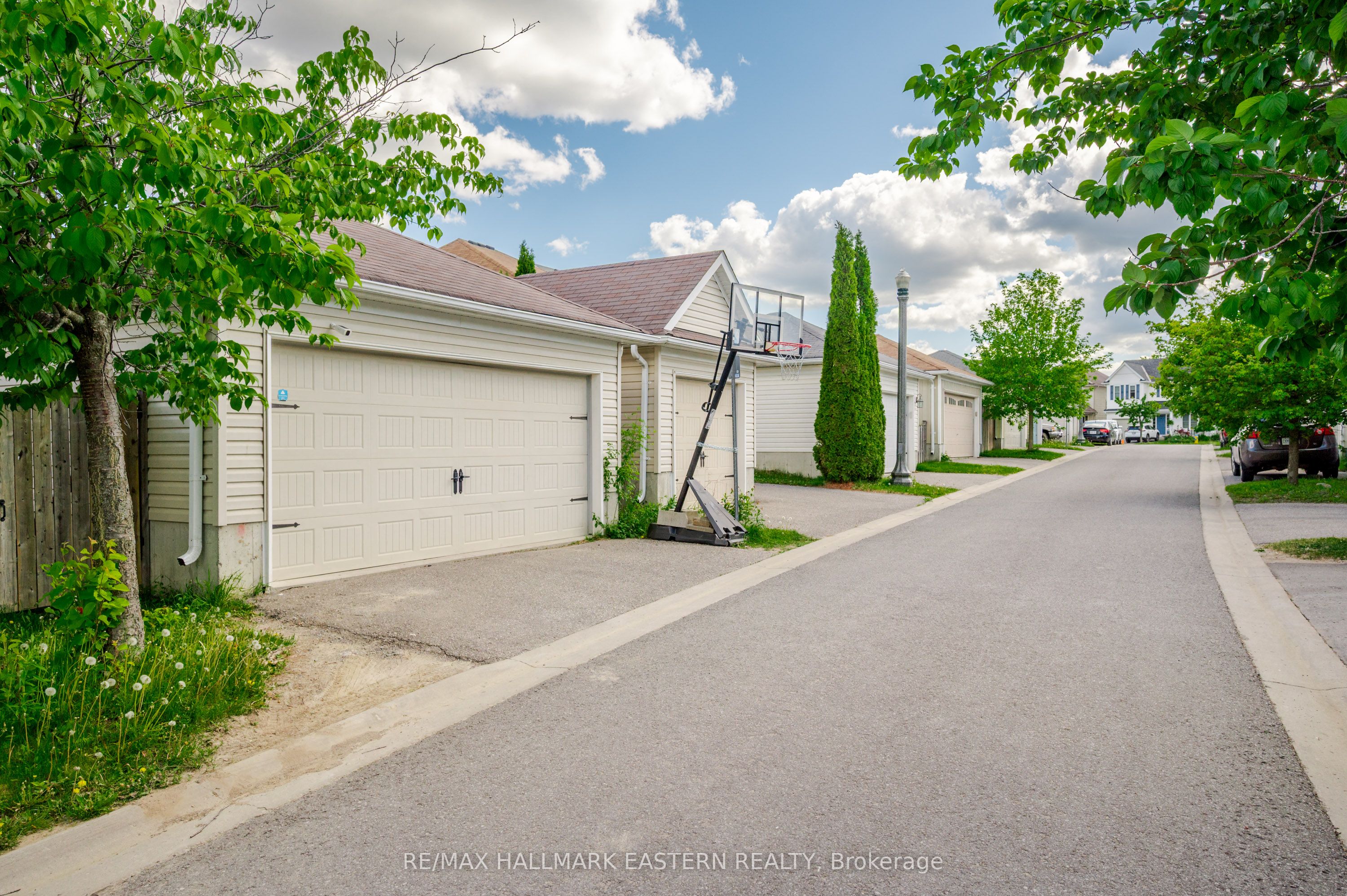 247 Bowen Drive Property Photo 44