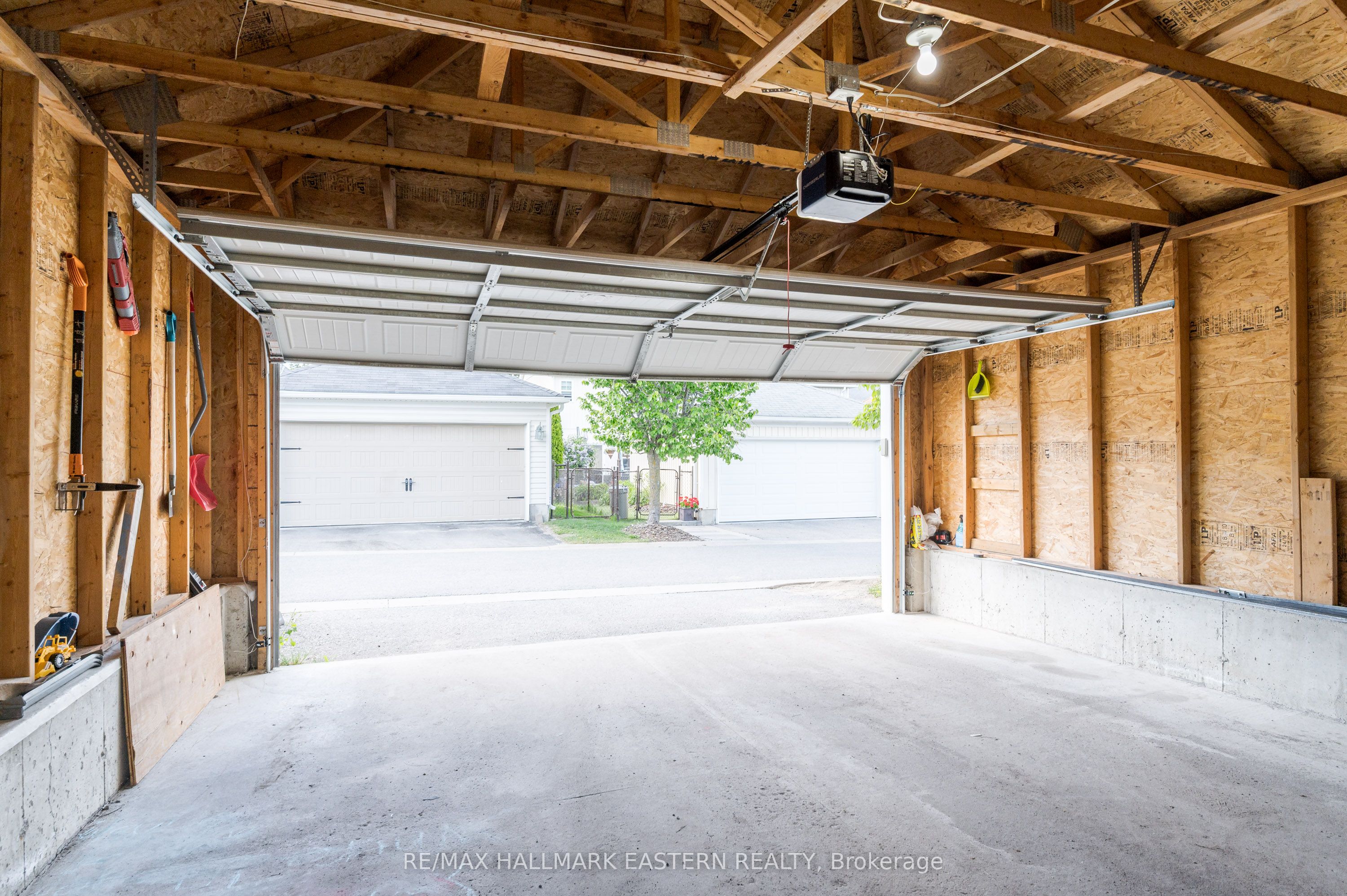 247 Bowen Drive Property Photo 45
