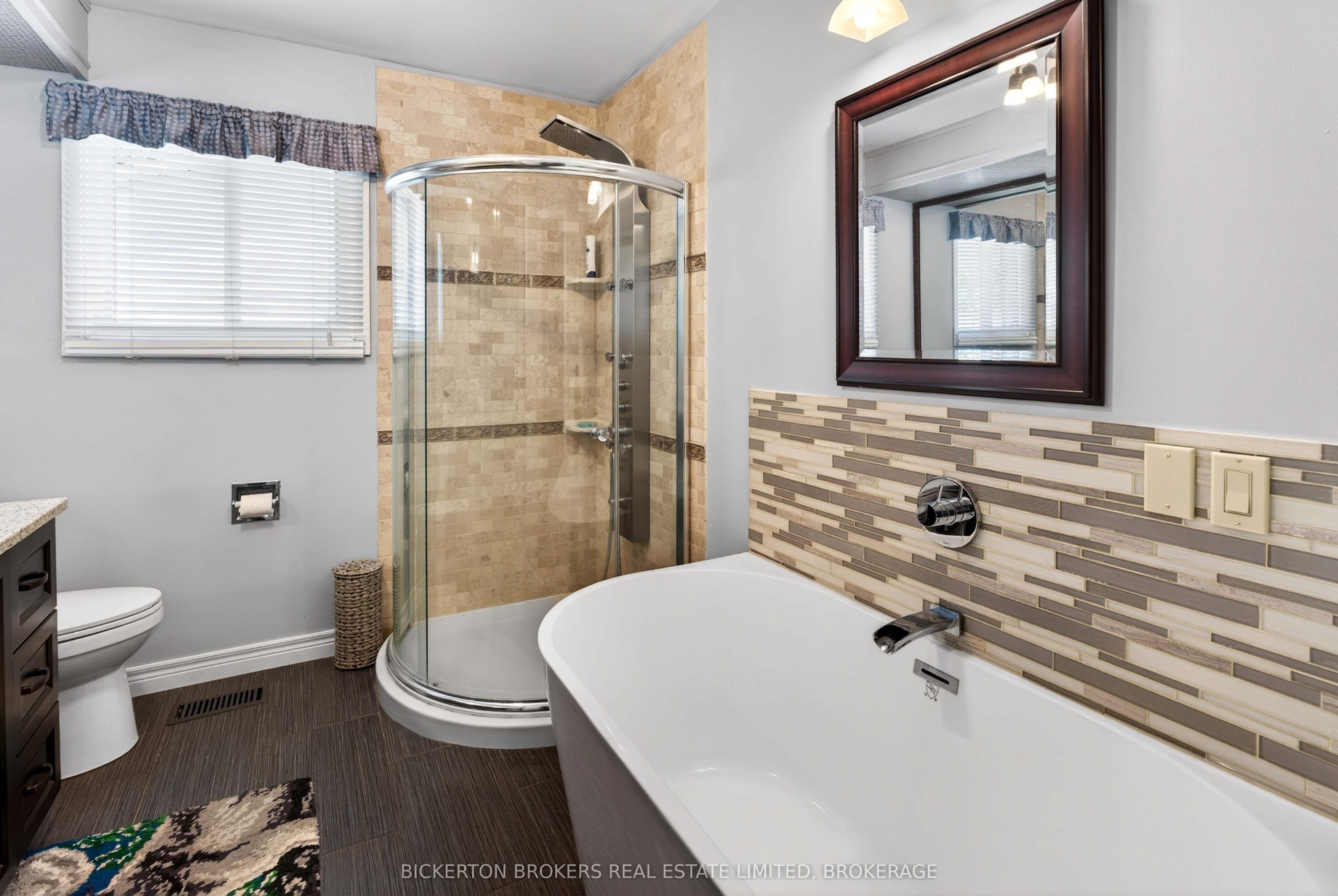 90 Ann Street Property Photo 45