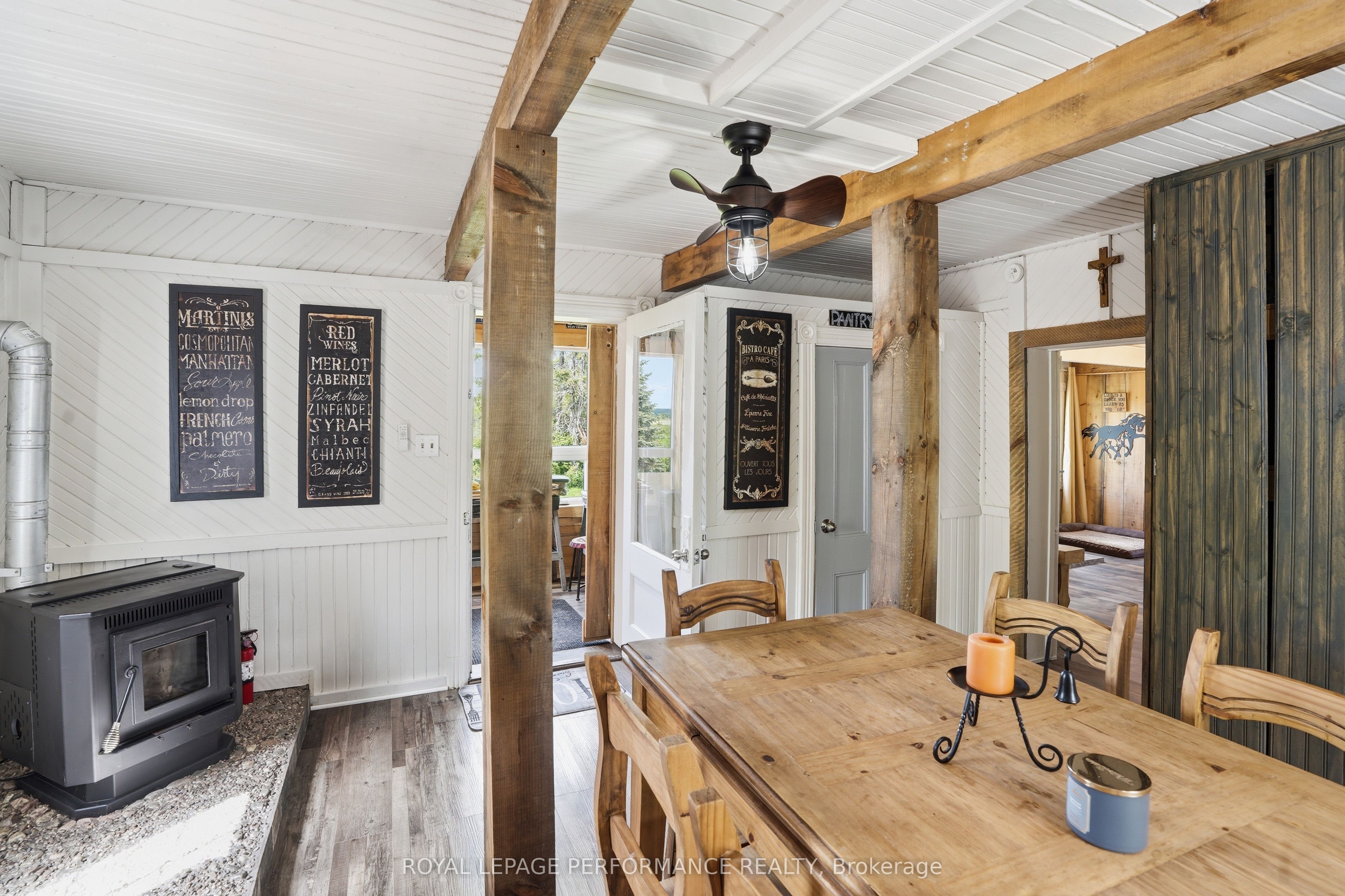 961 Boundary Road Property Photo 10