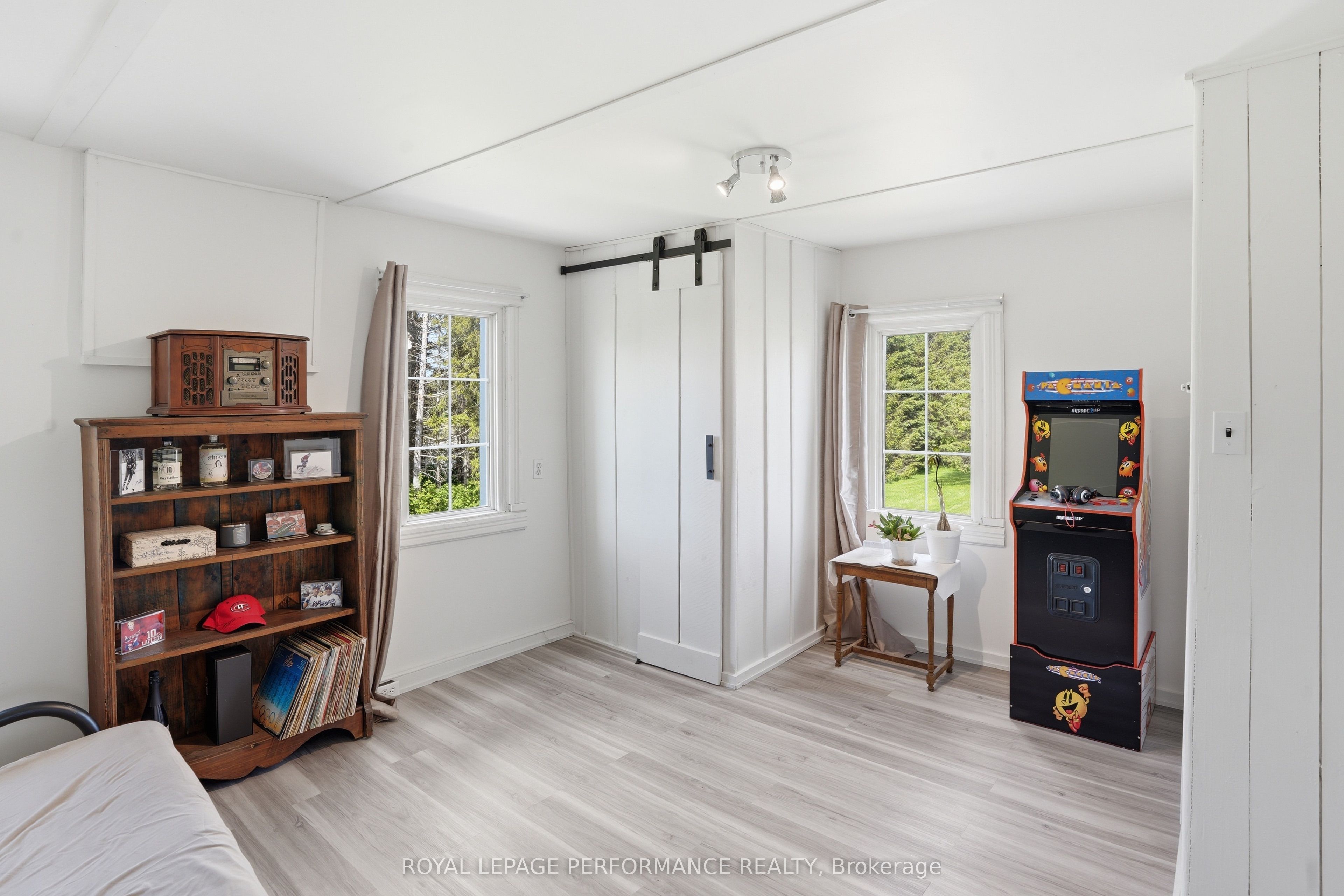 961 Boundary Road Property Photo 20