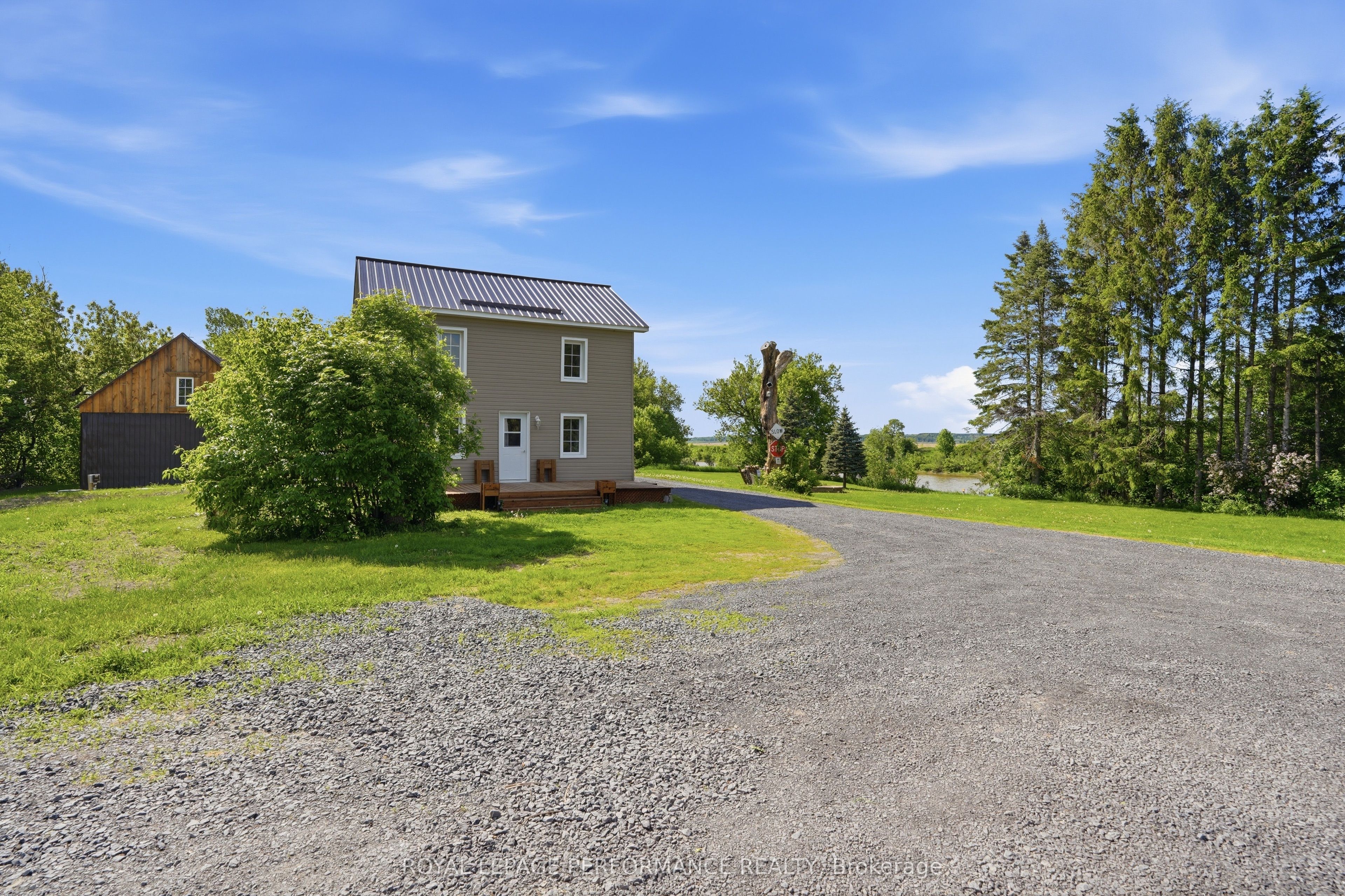 961 Boundary Road Property Photo 28