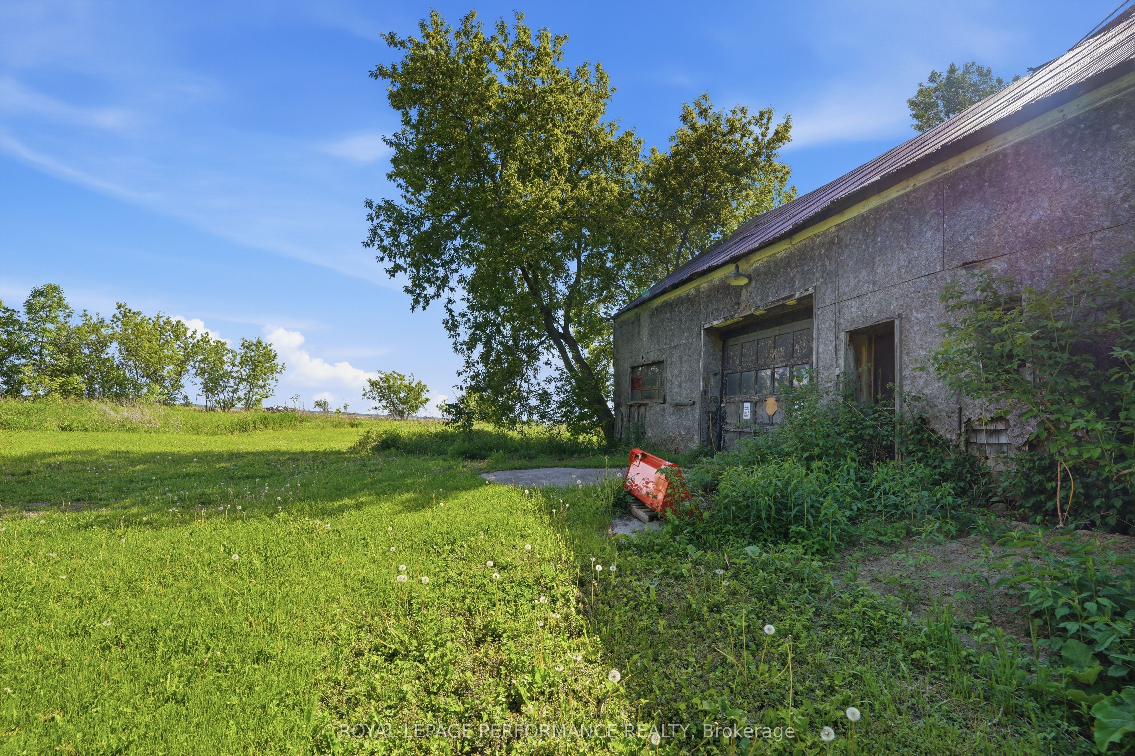 961 Boundary Road Property Photo 40