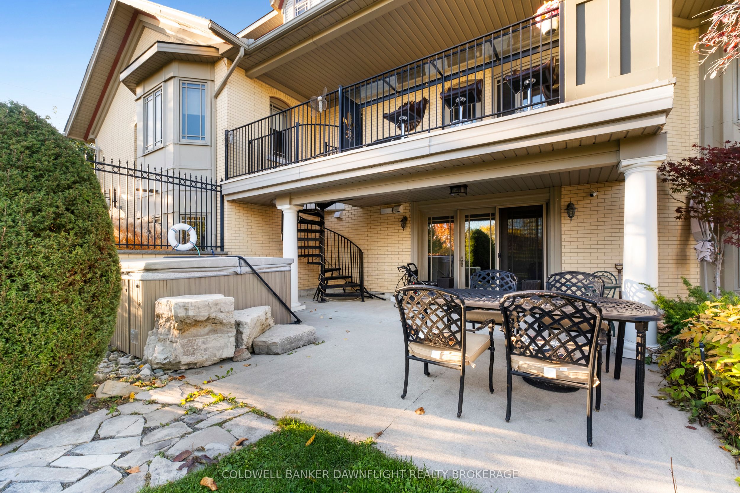246 Hazelton Lane Property Photo 42