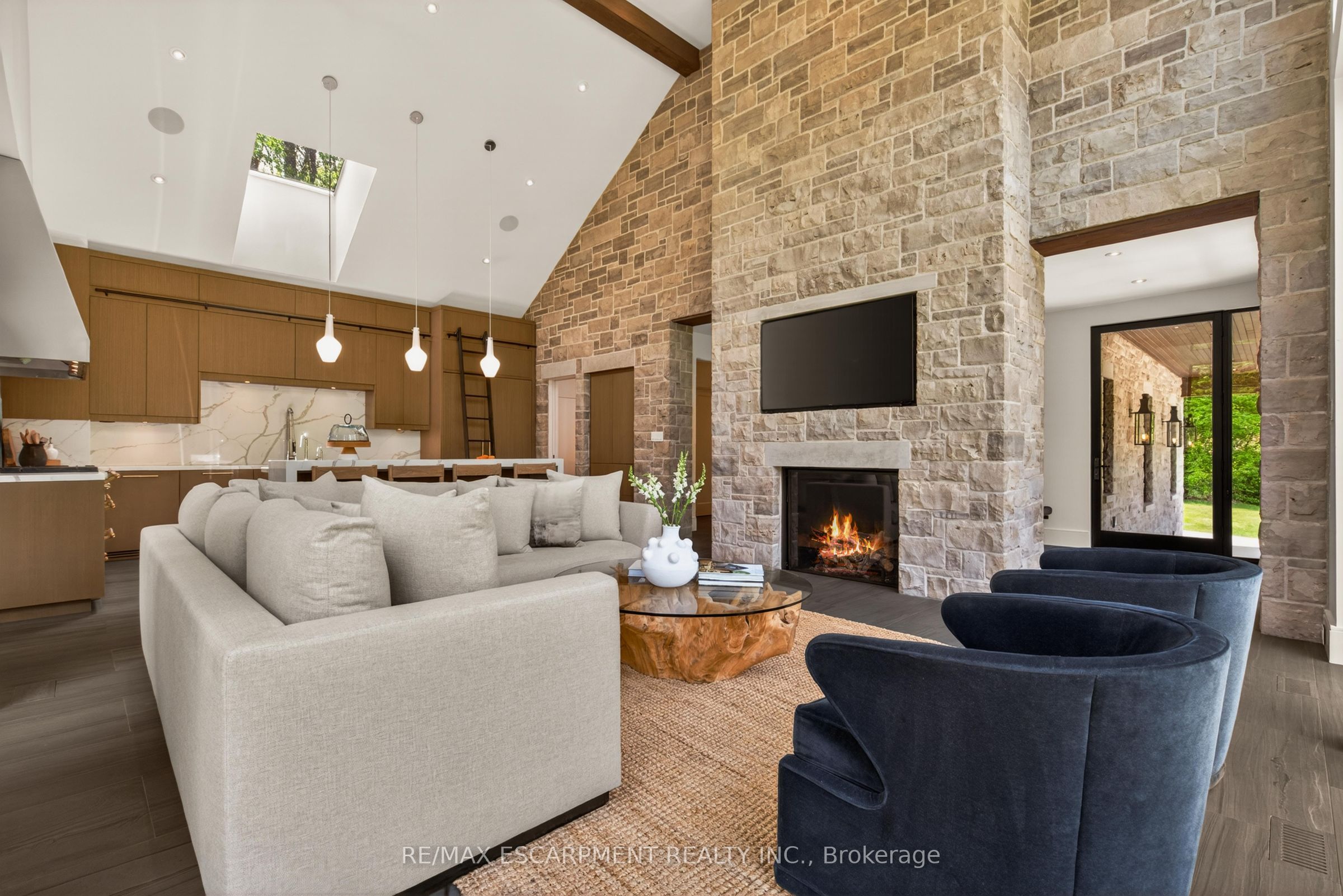 981 Mineral Springs Road Property Photo 7