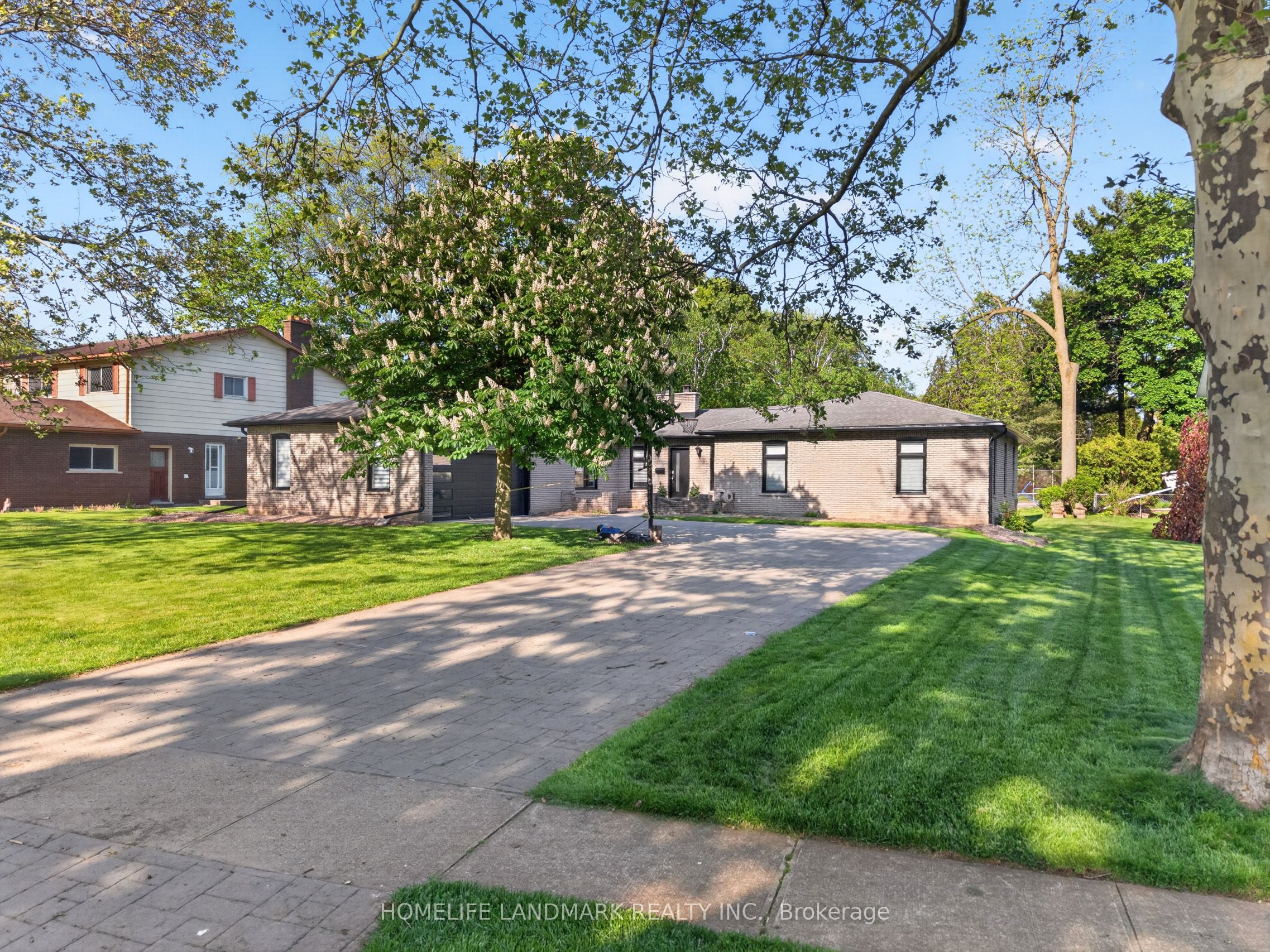 7123 Mcmillan Drive Property Photo 18