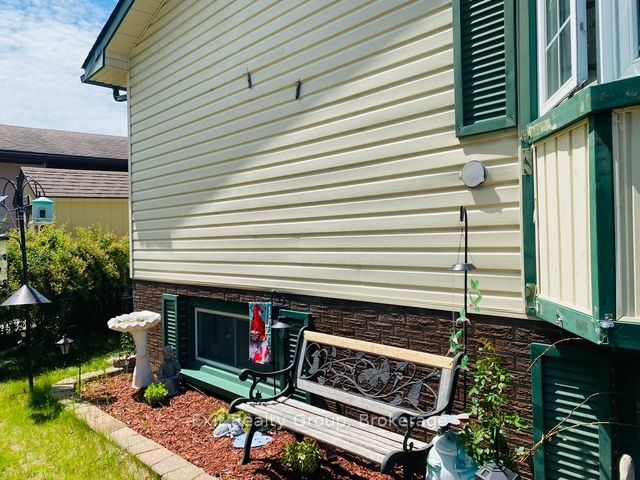 116 Nicholas Street Property Photo 2