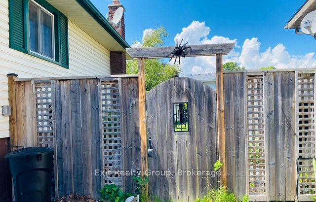 116 Nicholas Street Property Photo 34