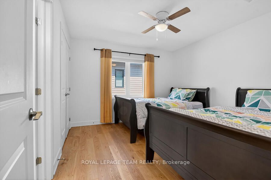 950 Islington Way Property Photo 36