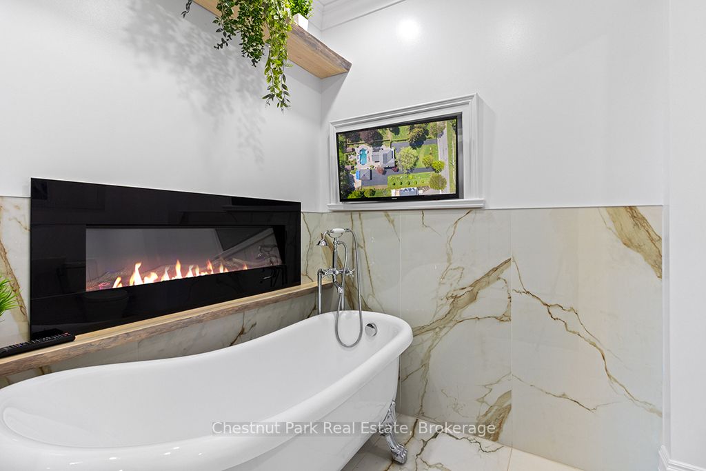 1663 5th Avenue E Property Photo 22