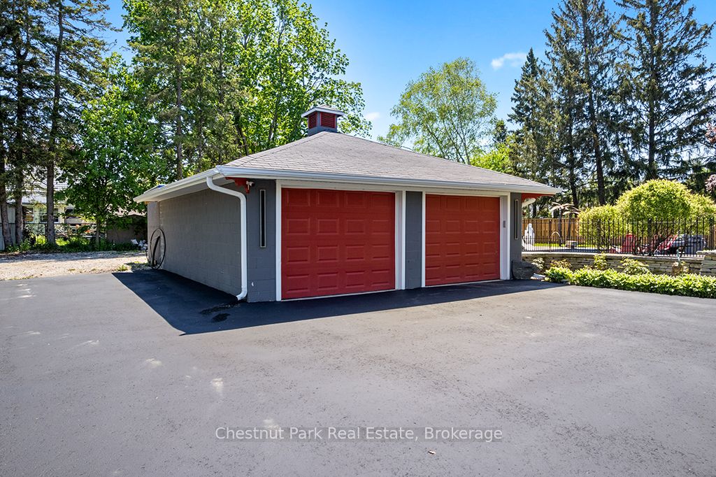 1663 5th Avenue E Property Photo 43