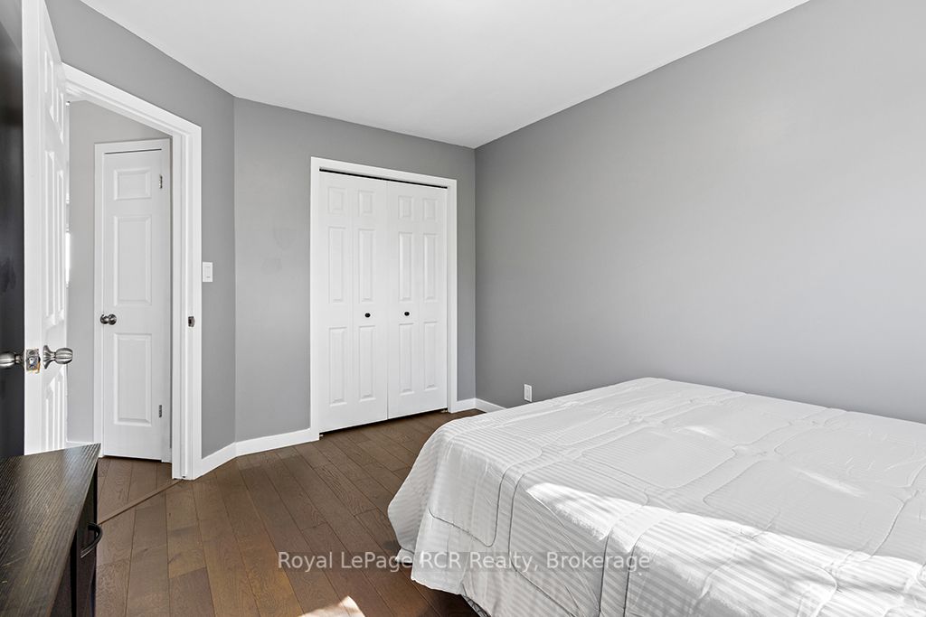 2512 8th Avenue A E Property Photo 24