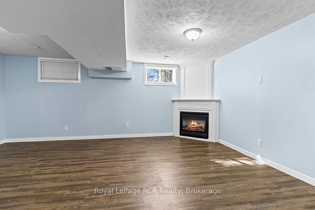 2512 8th Avenue A E Property Photo 30