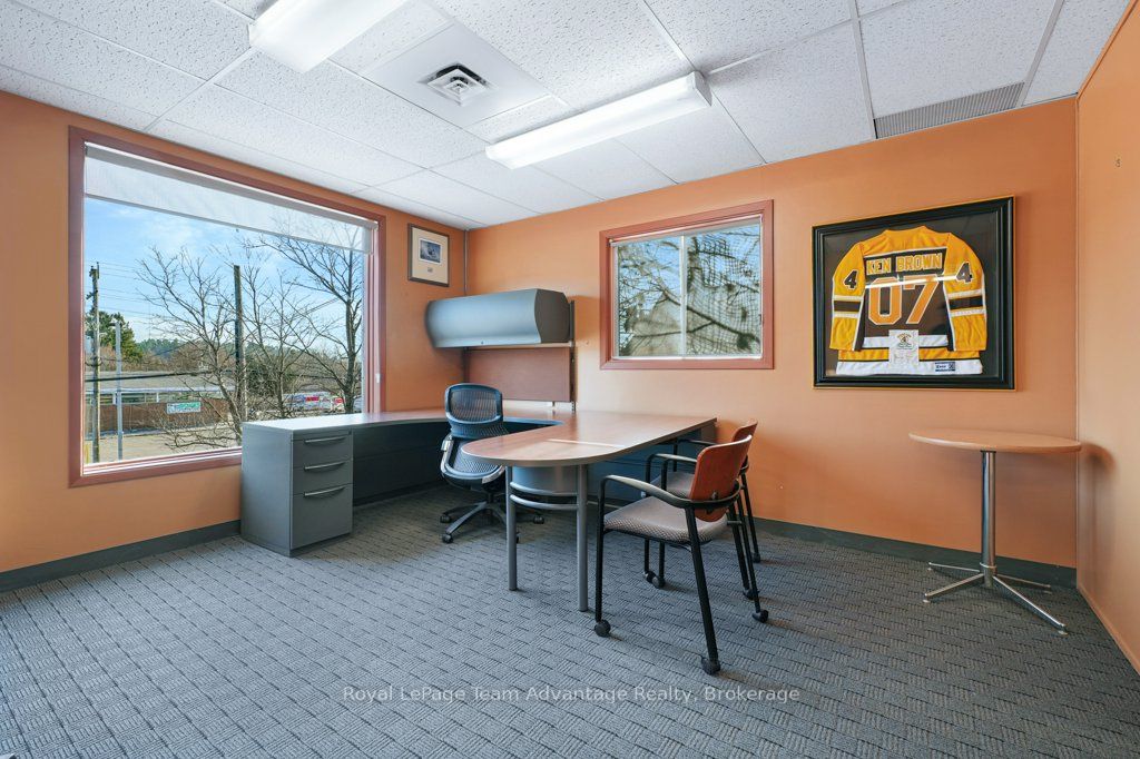 24 William Street Property Photo 6