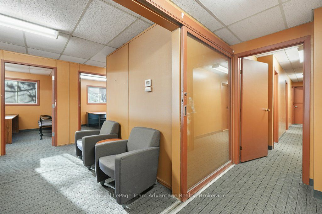24 William Street Property Photo 10