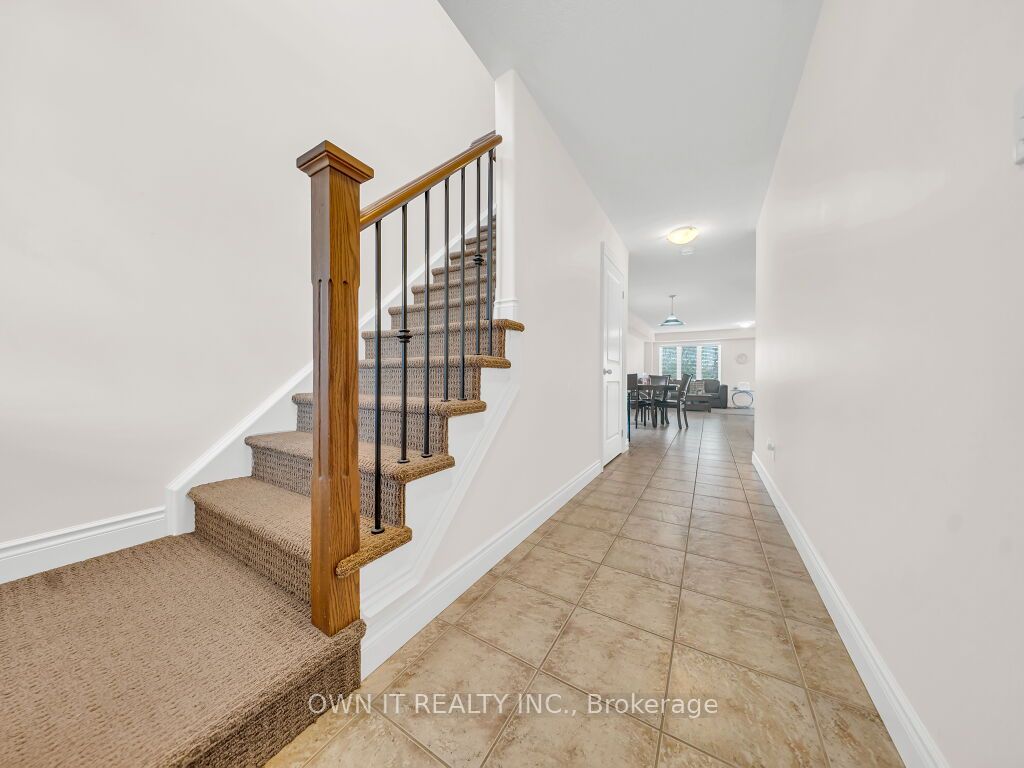 1192 Caen Avenue Property Photo 5