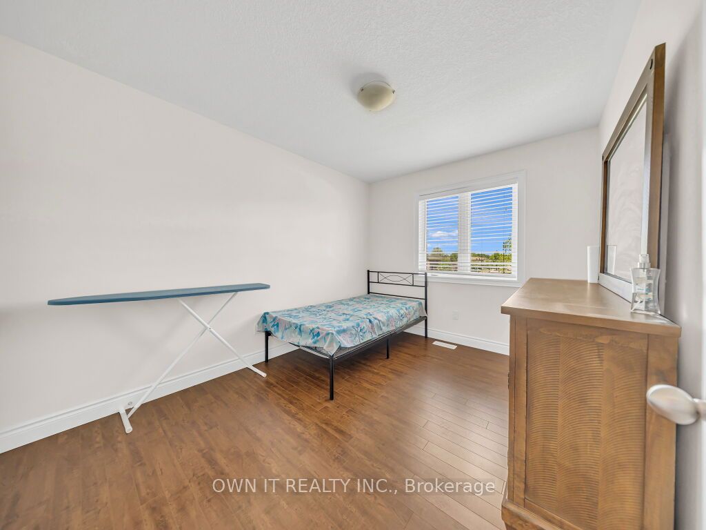 1192 Caen Avenue Property Photo 26