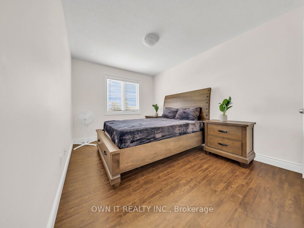 1192 Caen Avenue Property Photo 27
