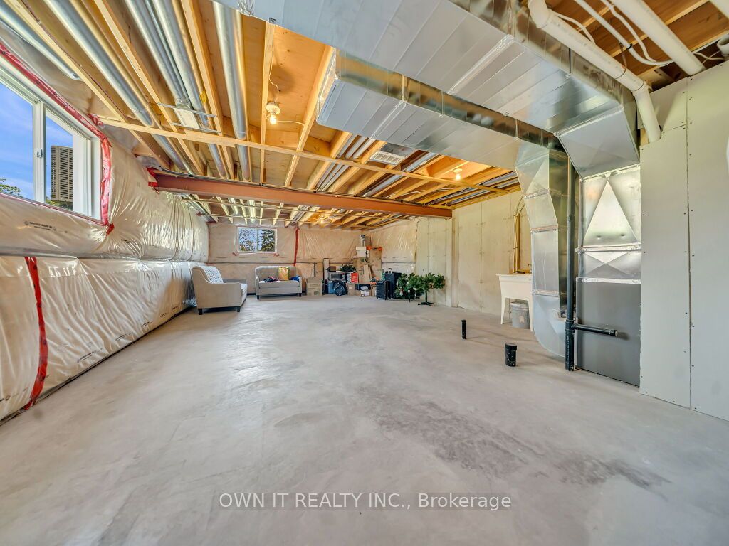 1192 Caen Avenue Property Photo 31