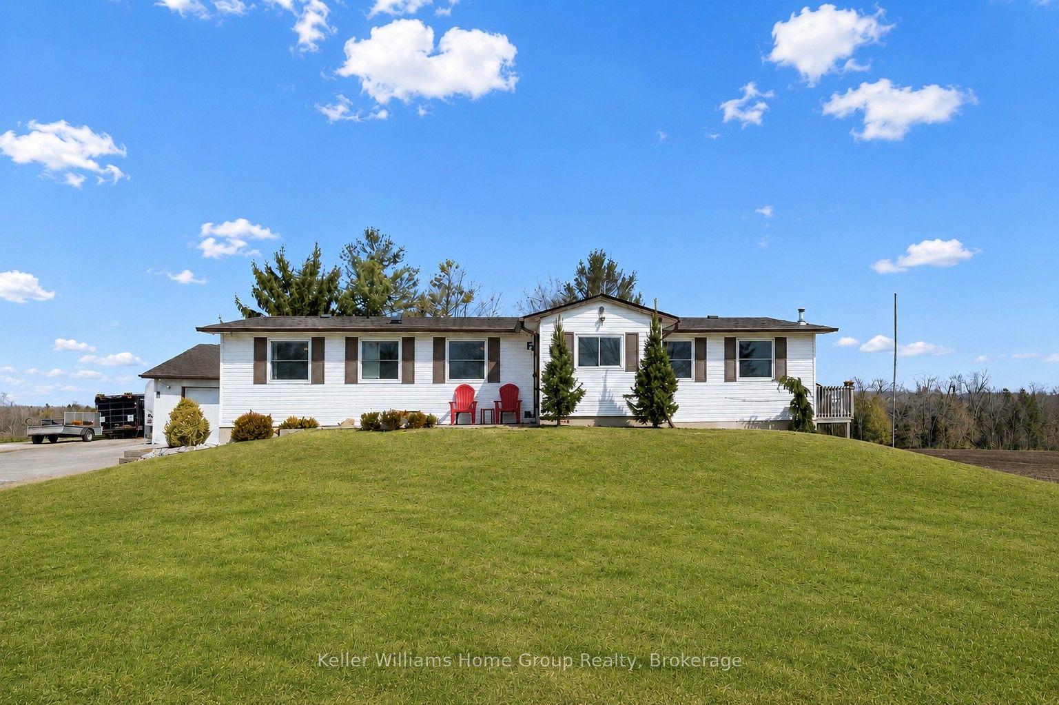 5789 Seventh Line Property Photo 1