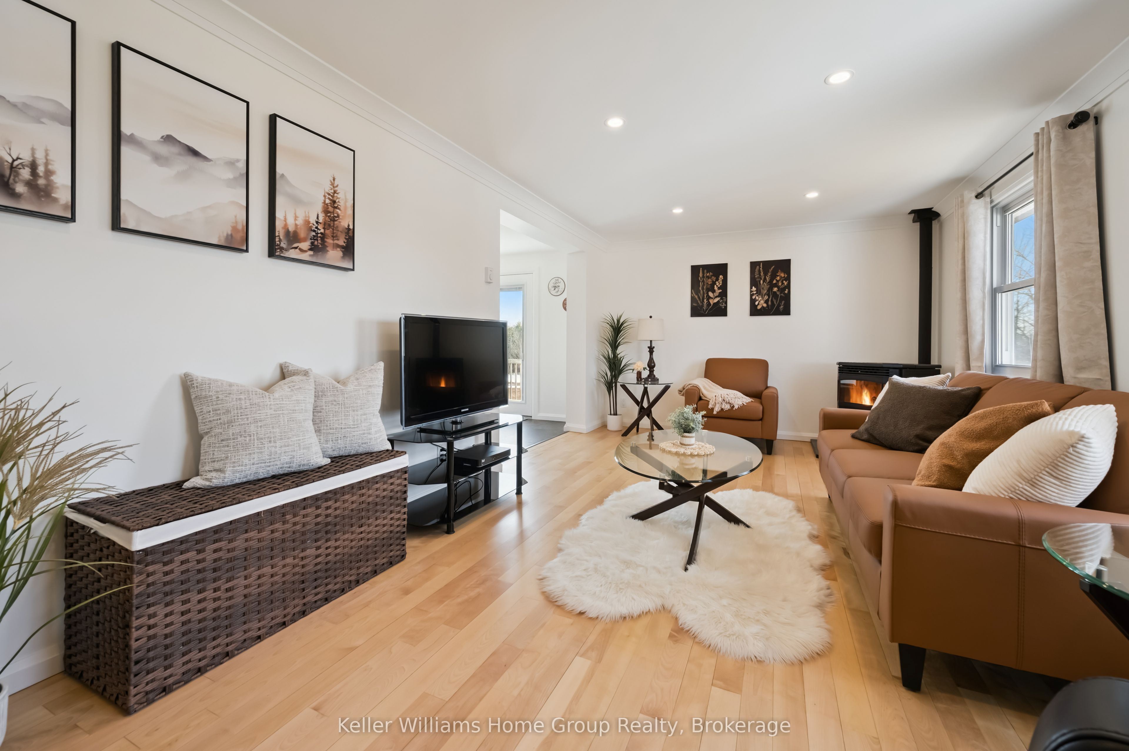 5789 Seventh Line Property Photo 6