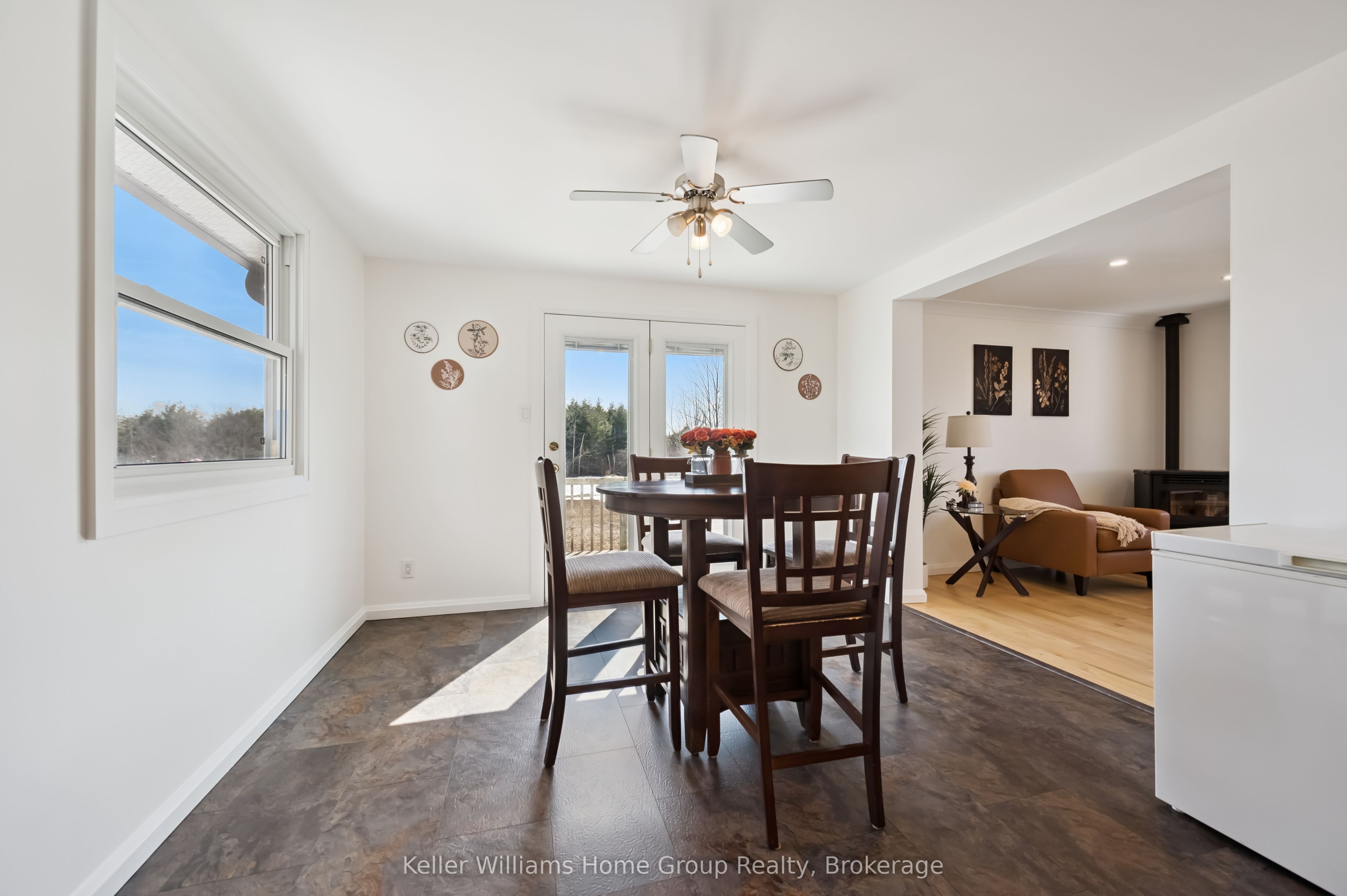 5789 Seventh Line Property Photo 9