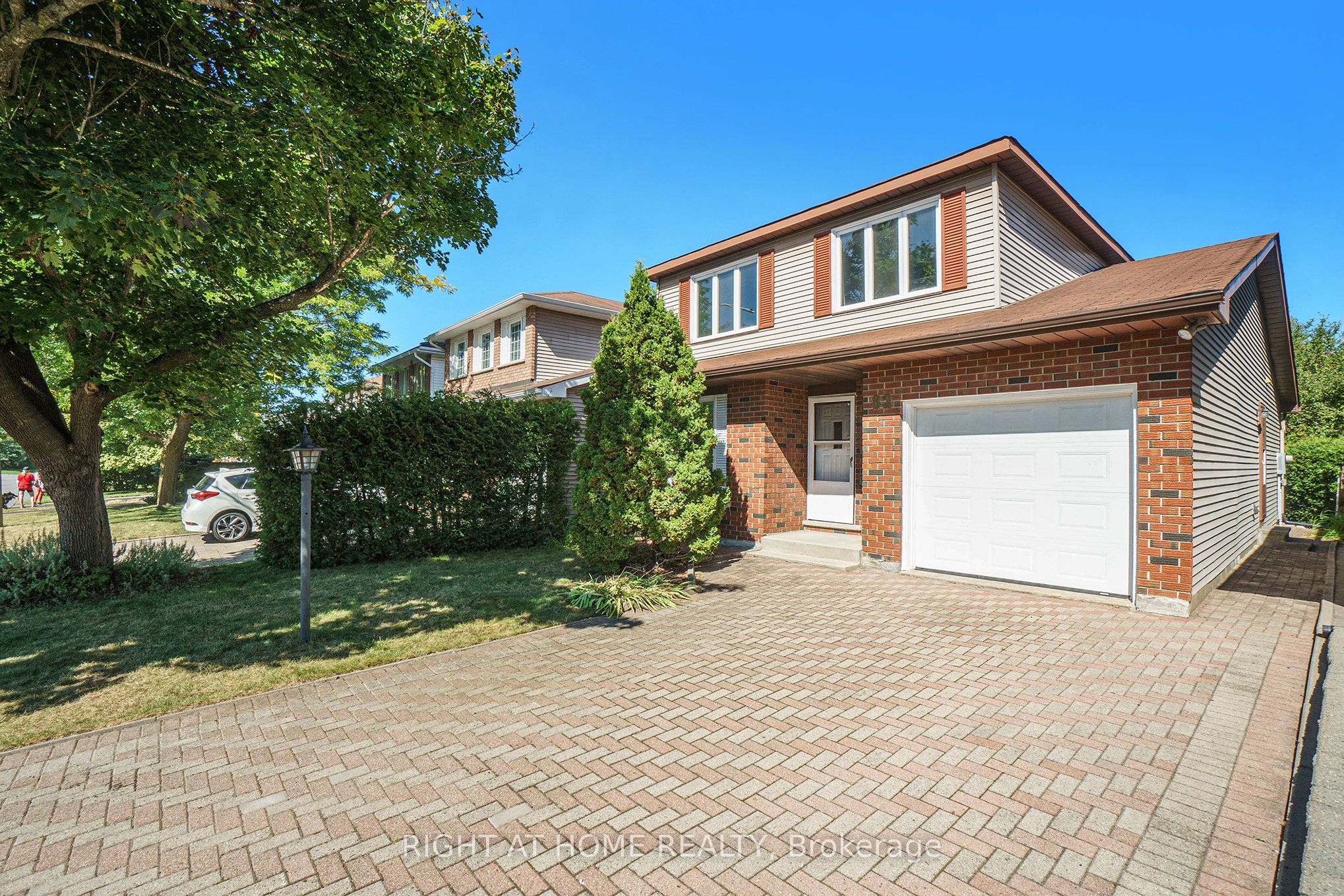 82 Nestow Drive Property Photo 2