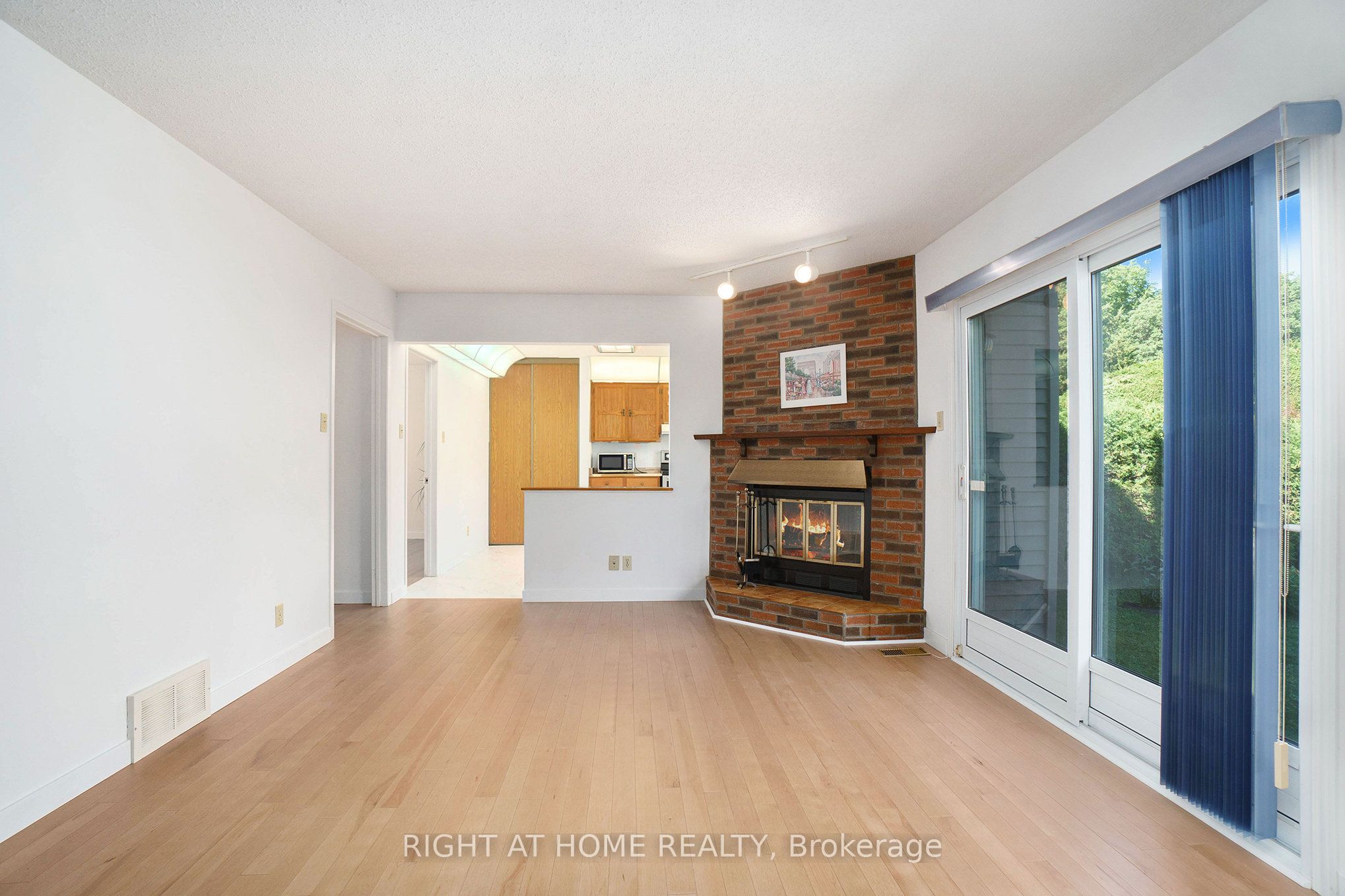 82 Nestow Drive Property Photo 11