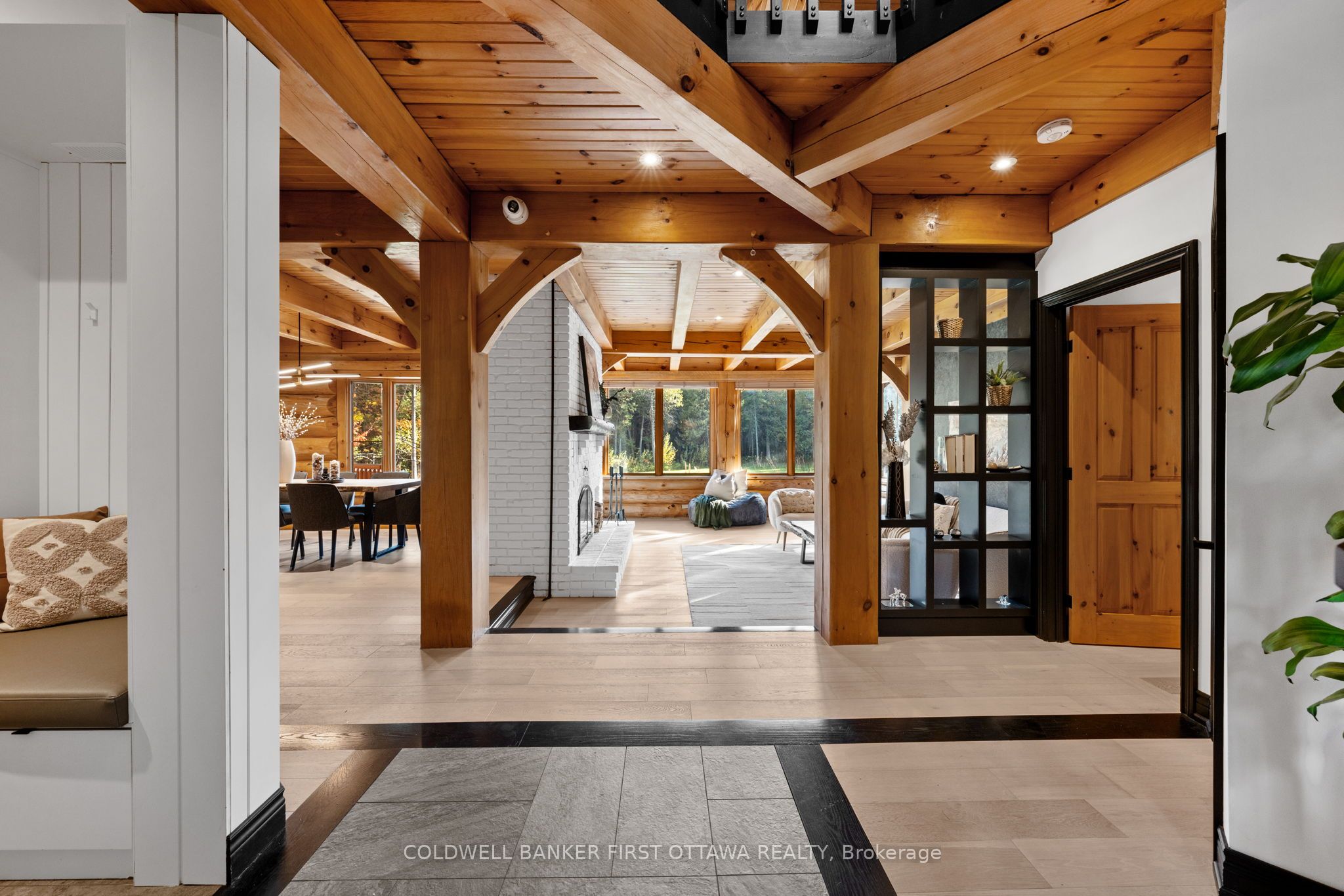 9 Lucas Lane Property Photo 5