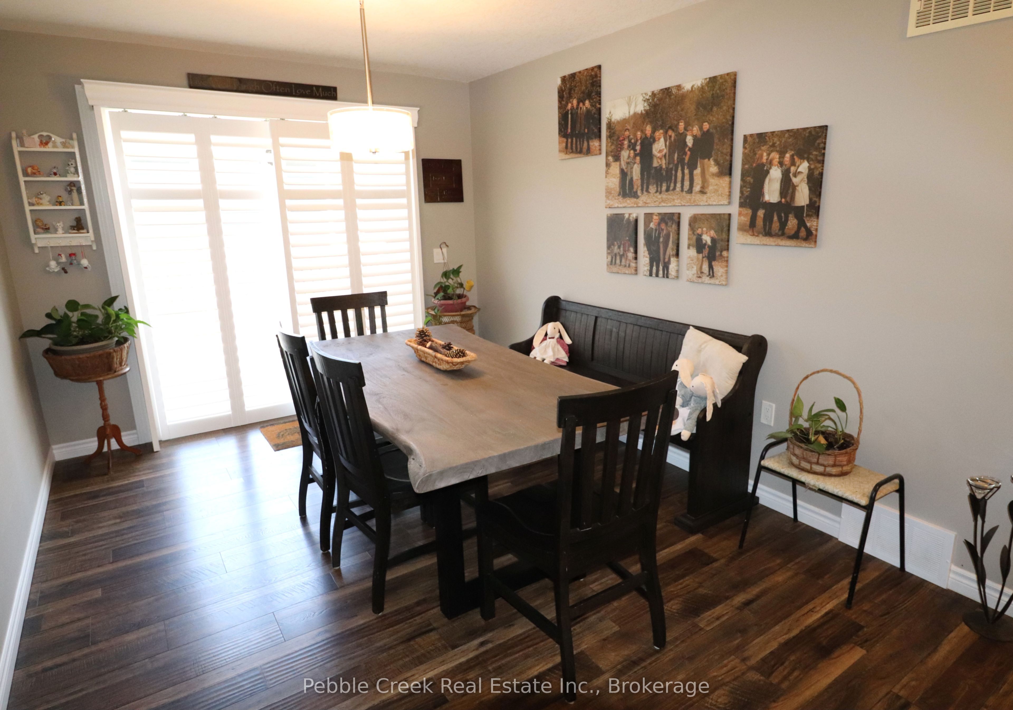 24 Huron Heights Drive Property Photo 11