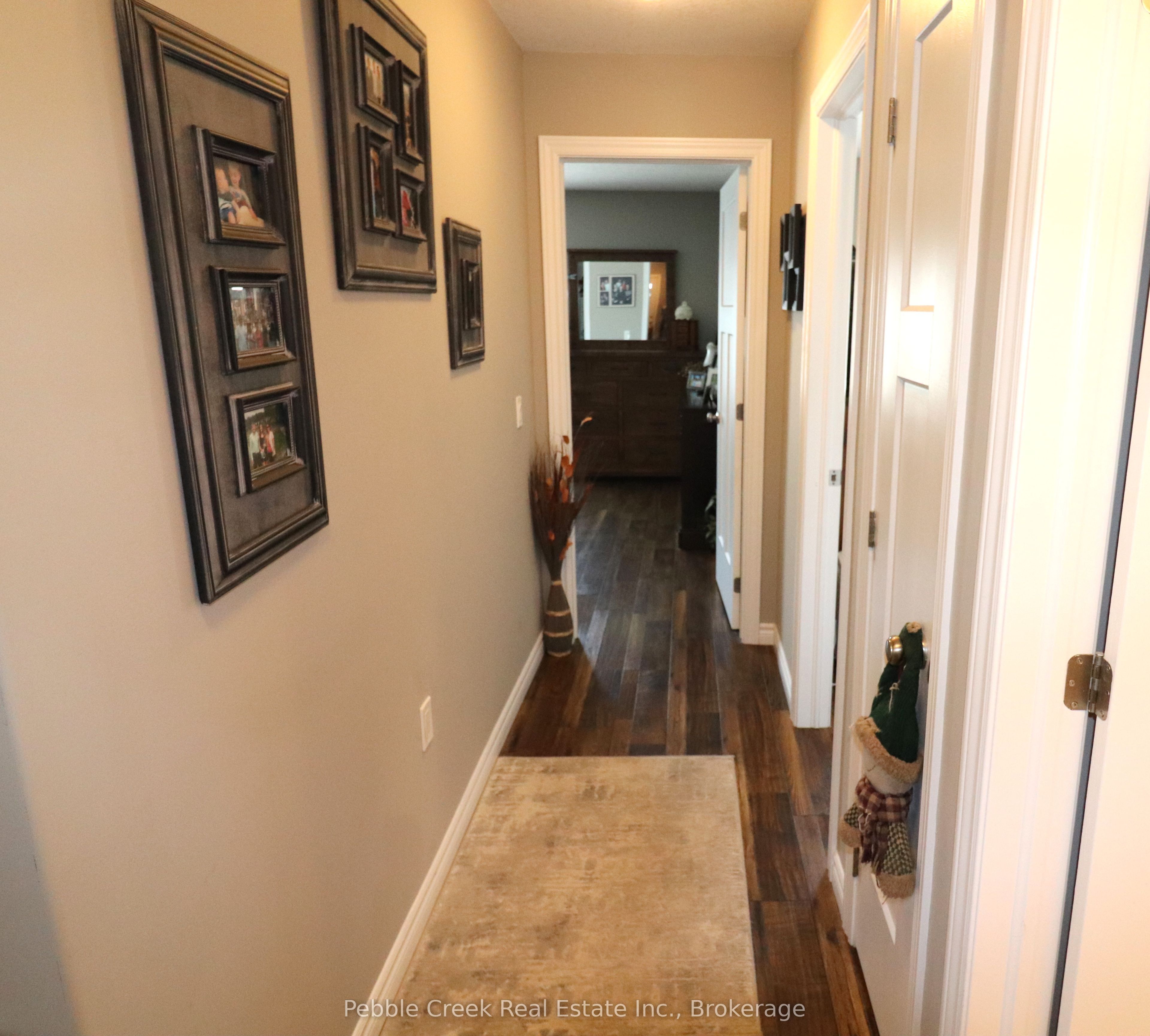 24 Huron Heights Drive Property Photo 14