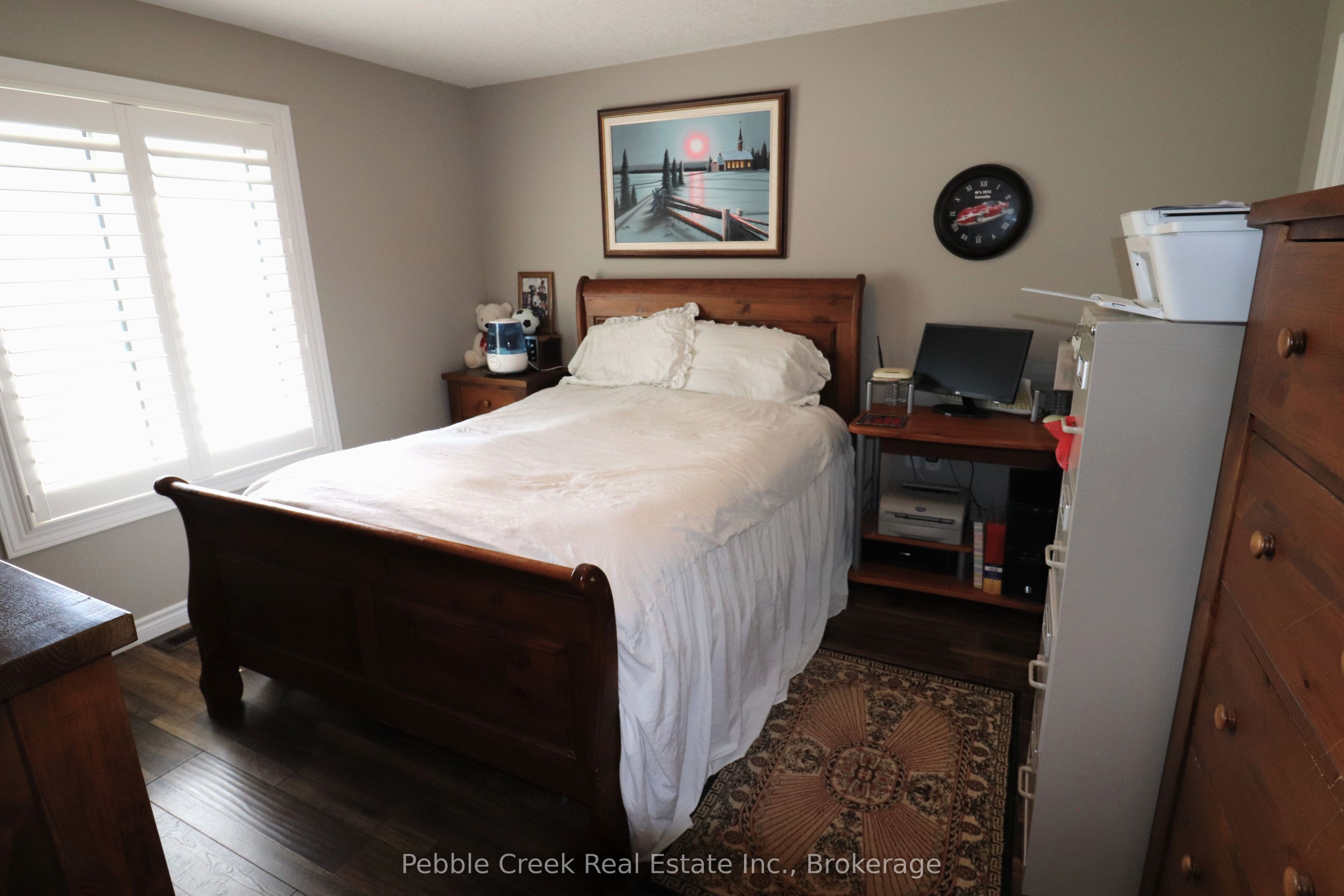 24 Huron Heights Drive Property Photo 20