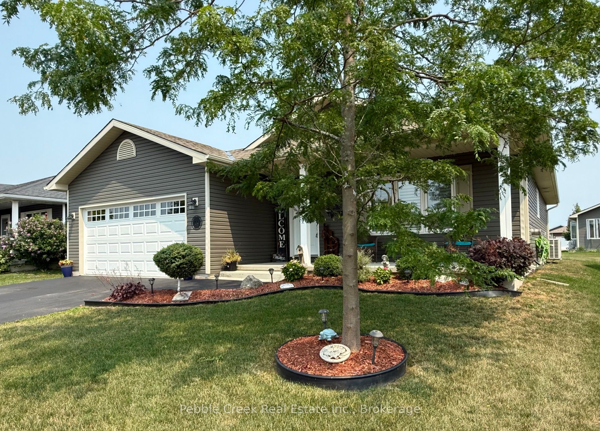 24 Huron Heights Drive Property Photo 32