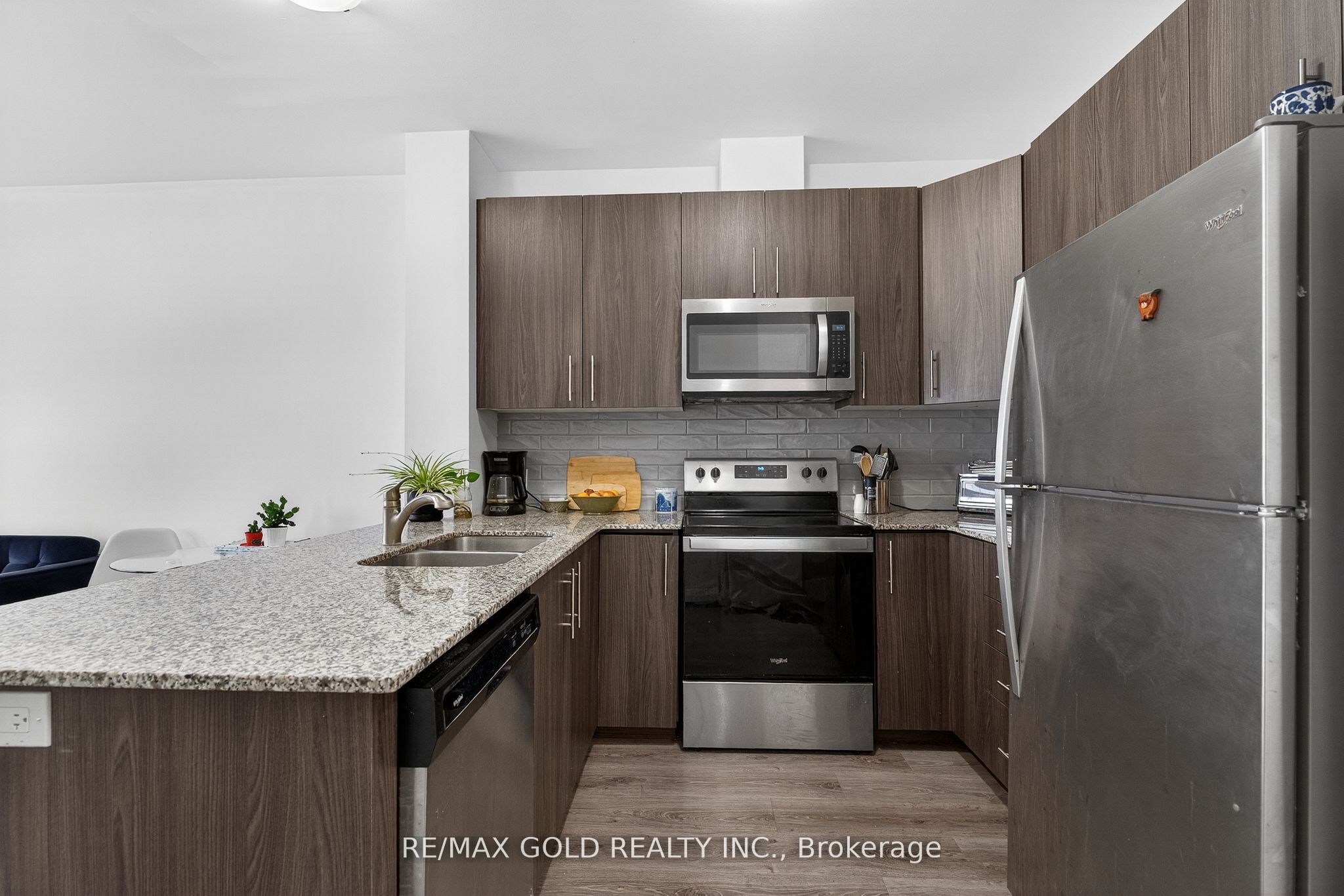 104 Garment Street 1010 Property Photo 23