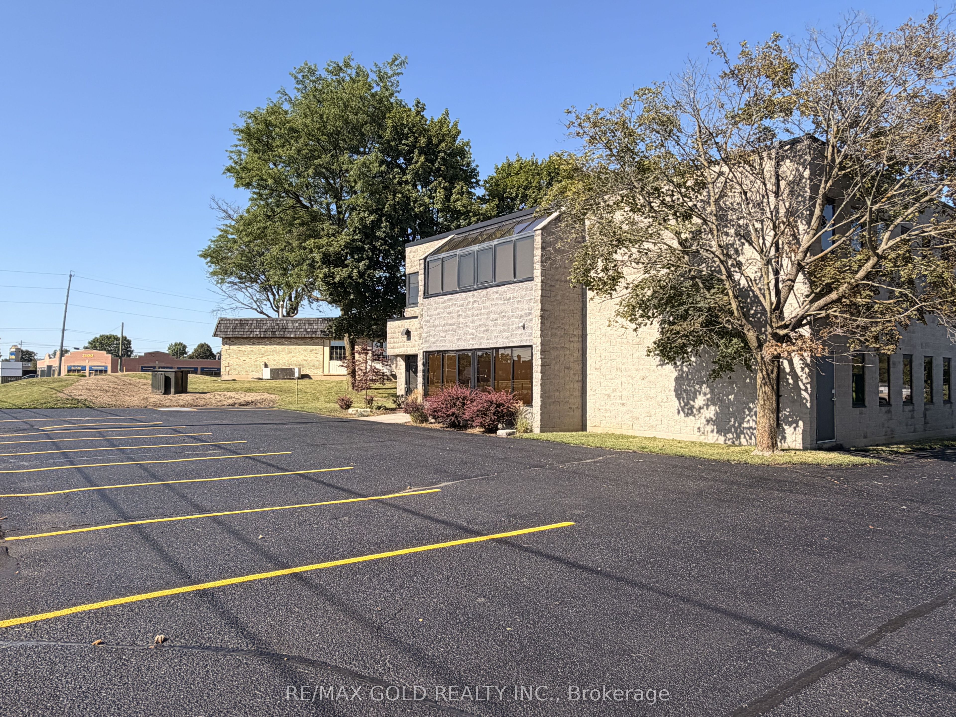 680 Industrial Road E Property Photo 3