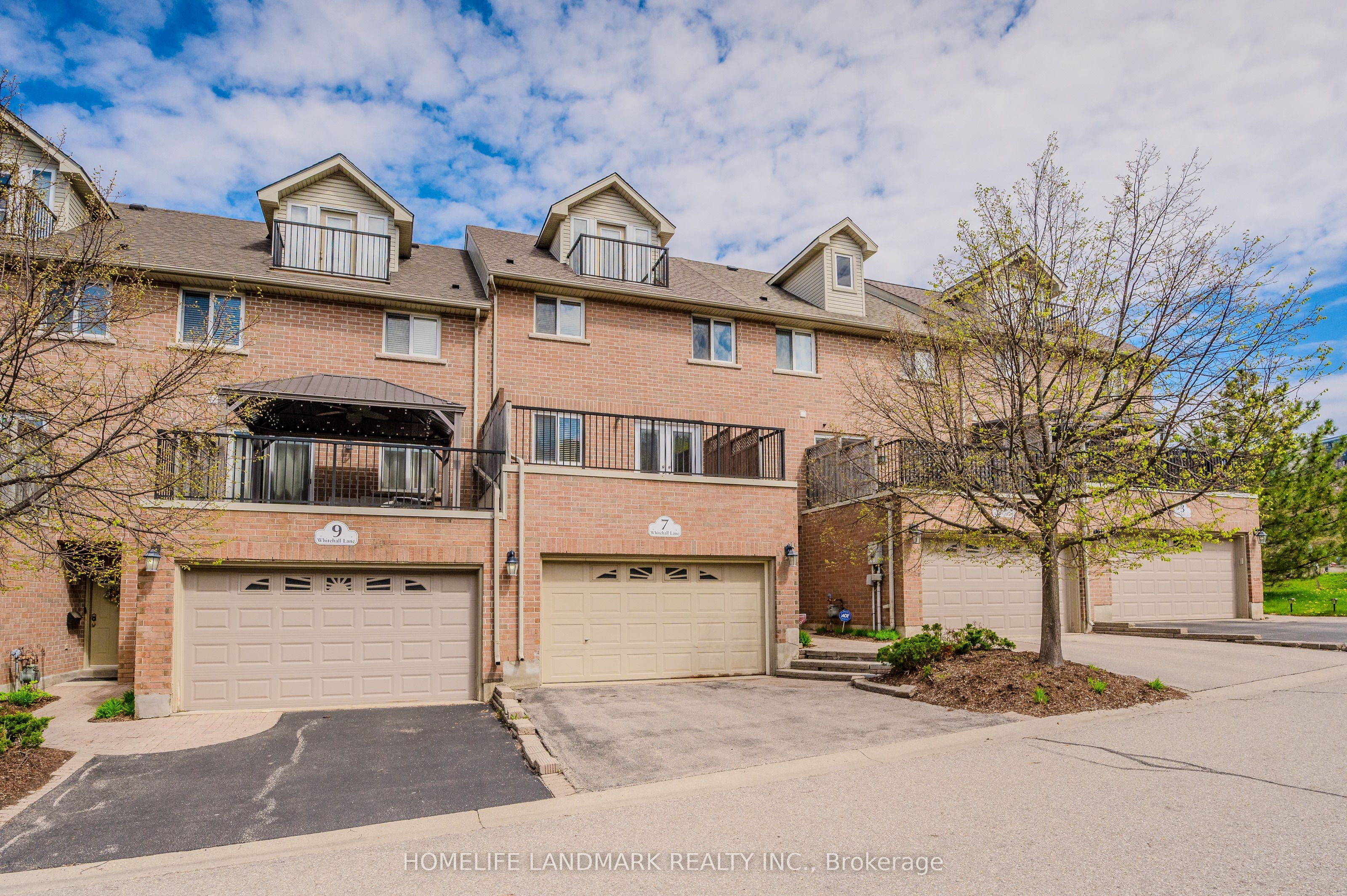 7 Whitehall Lane Property Photo 2