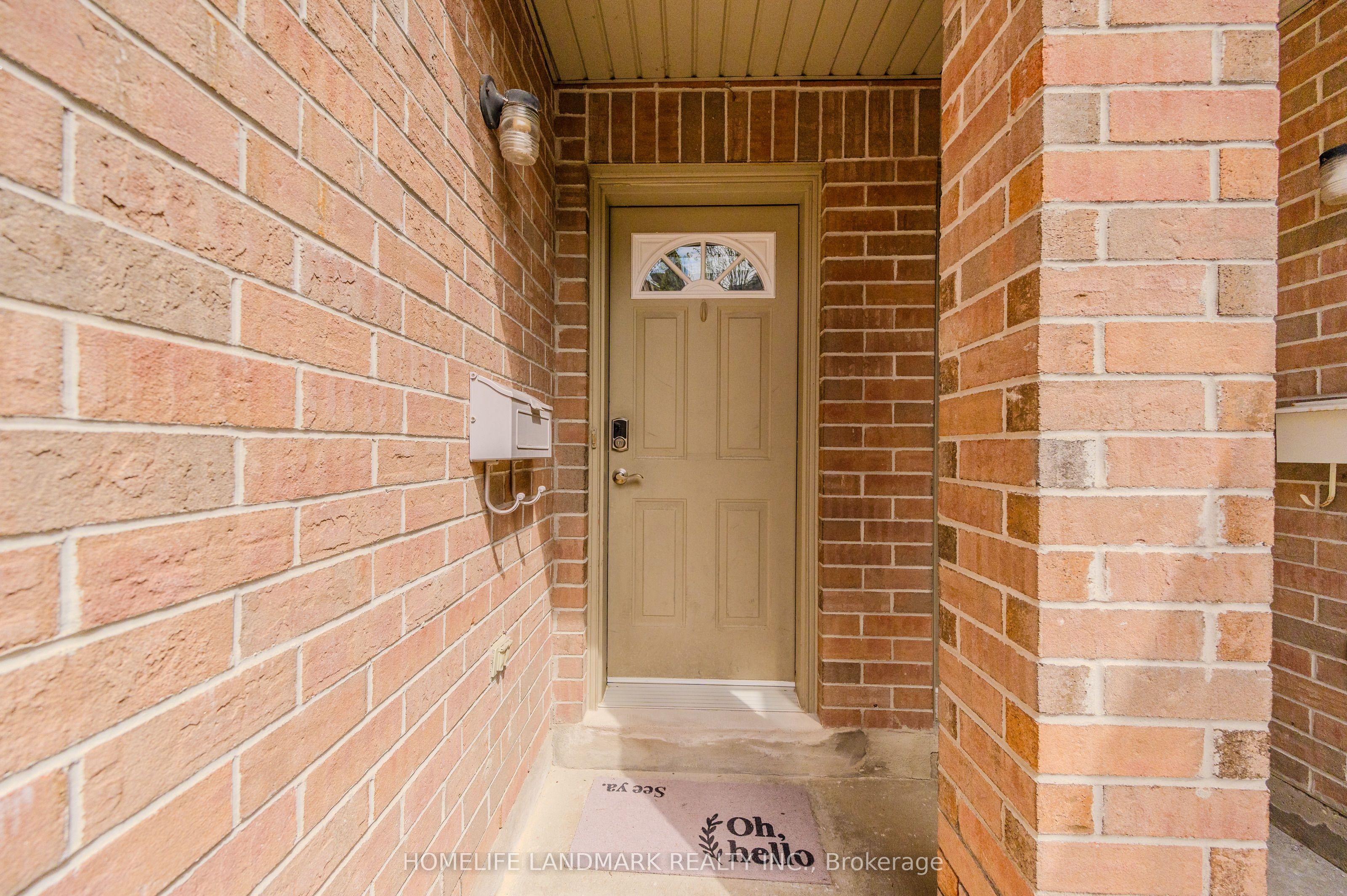 7 Whitehall Lane Property Photo 4
