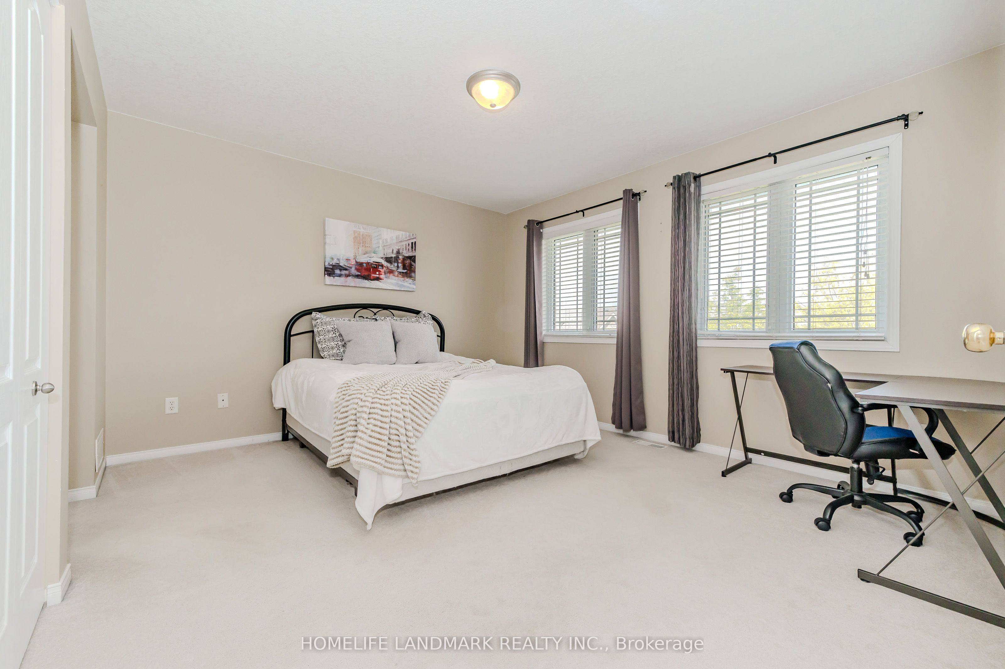 7 Whitehall Lane Property Photo 20