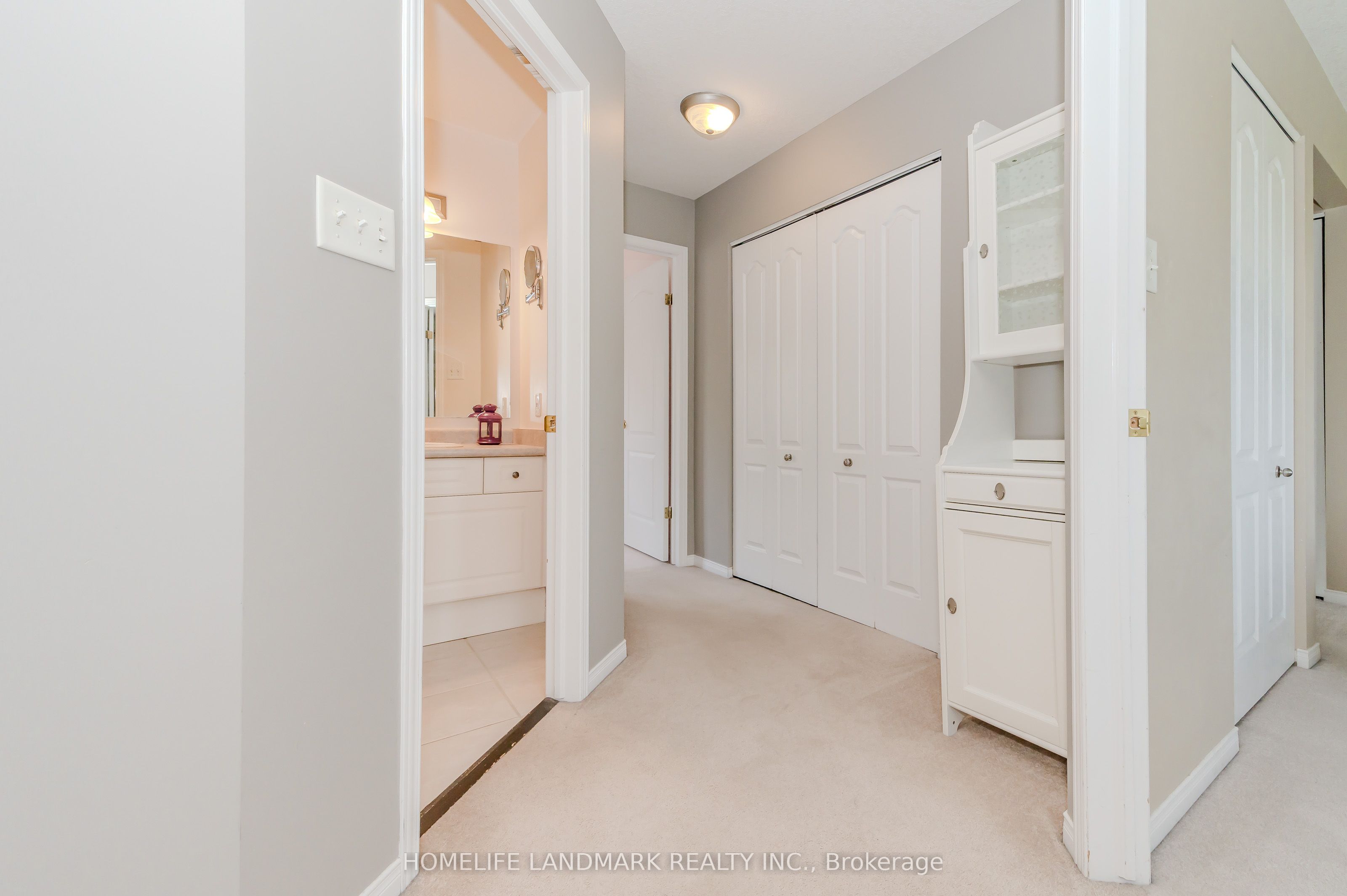 7 Whitehall Lane Property Photo 29