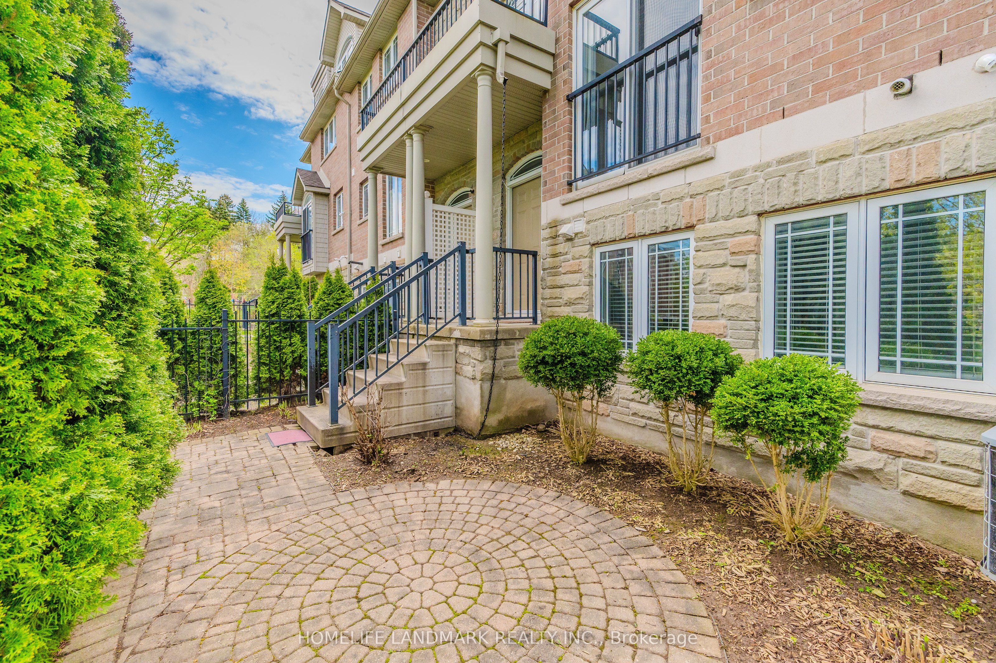 7 Whitehall Lane Property Photo 45