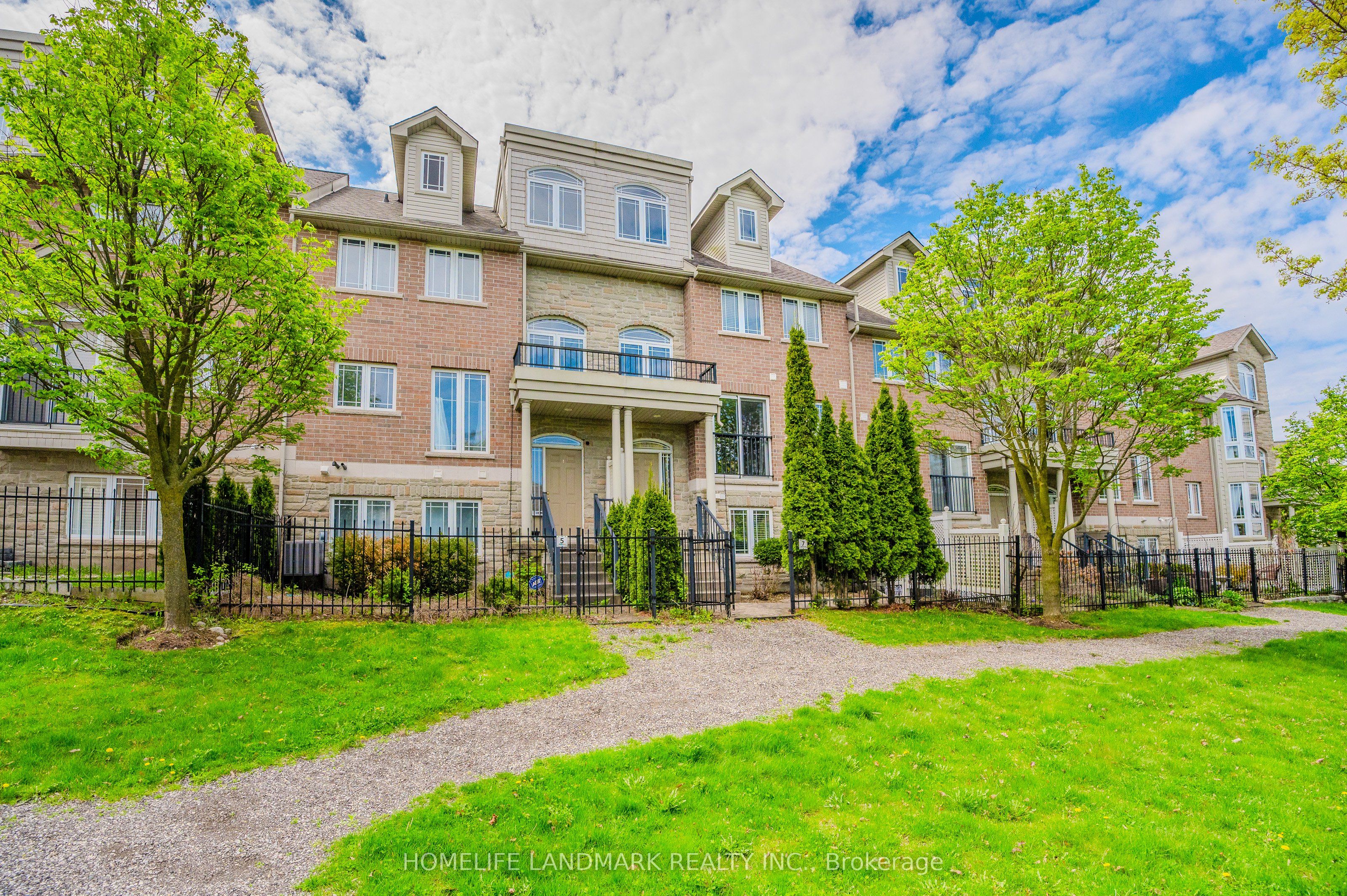 7 Whitehall Lane Property Photo 48