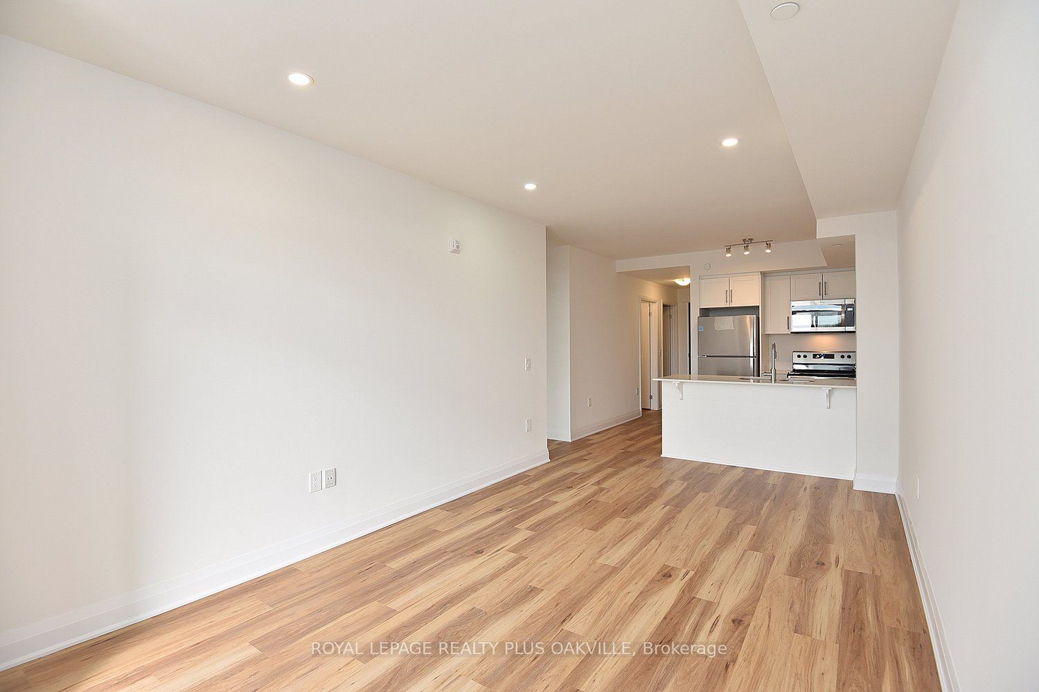 1936 Rymal Road E 422 Property Photo 6