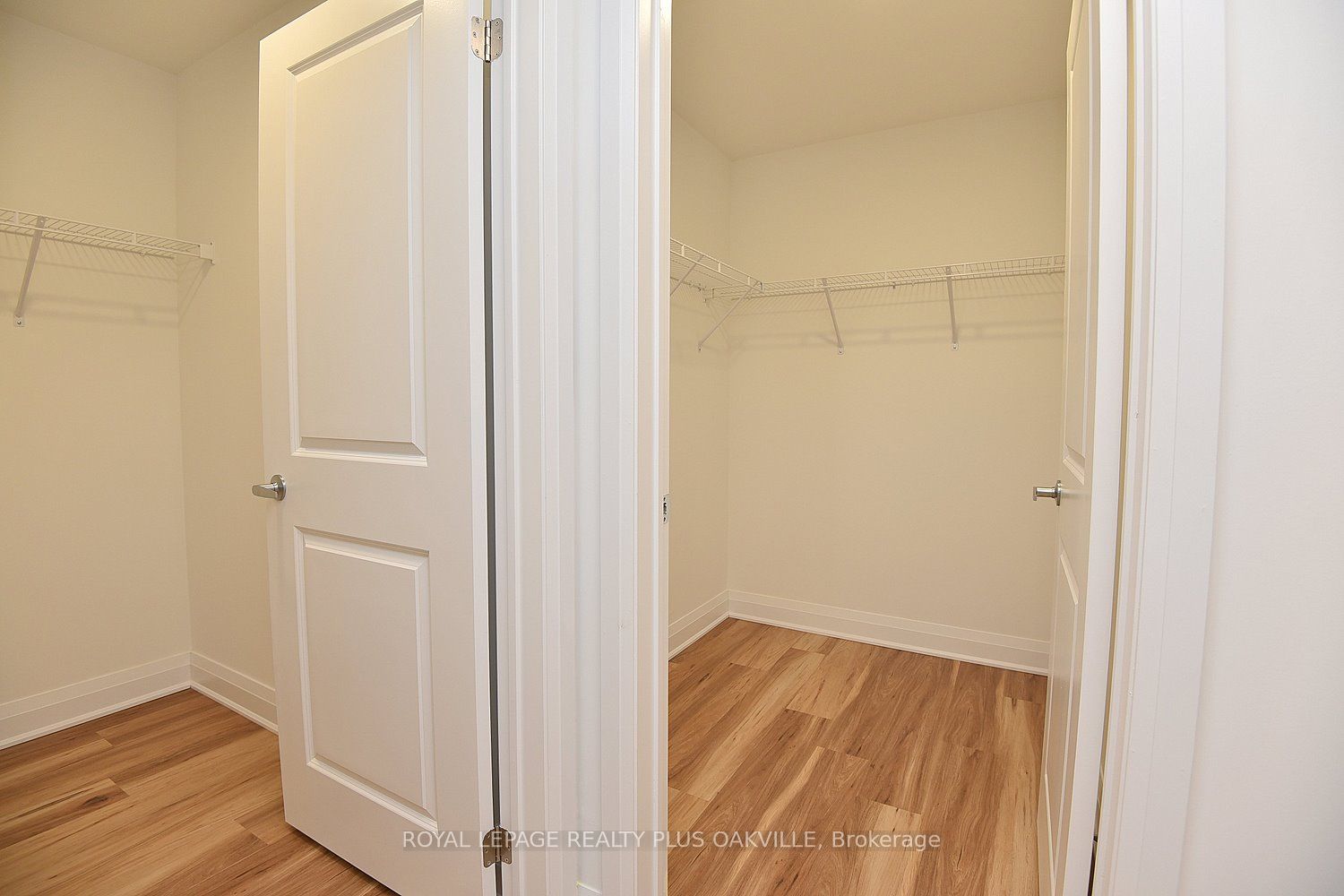 1936 Rymal Road E 422 Property Photo 23