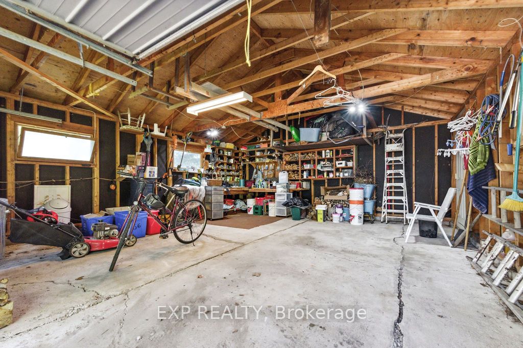 56 Lefty Lane Property Photo 32