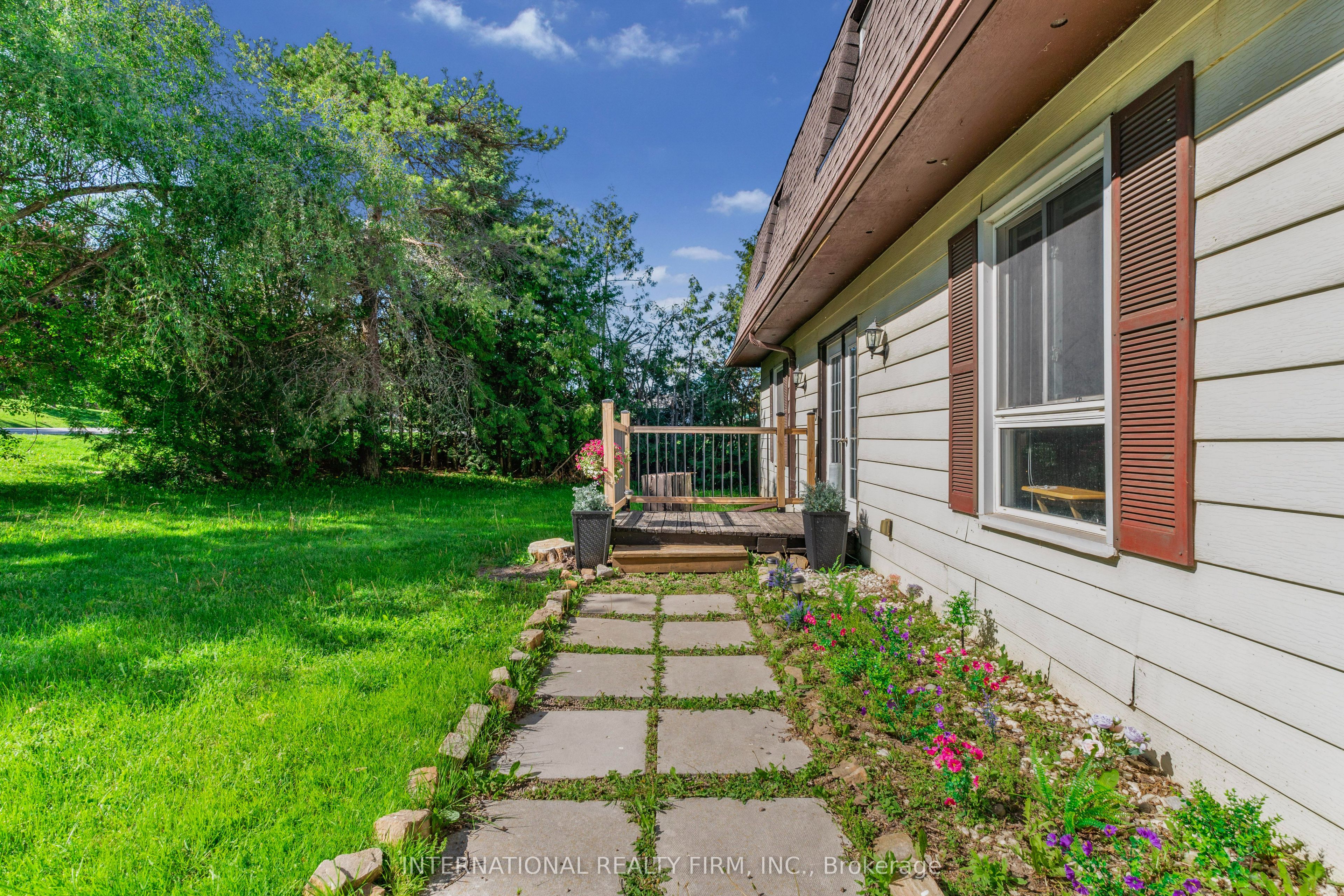 100 O'reilly Lane Property Photo 6